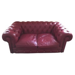 Early 21st Century Italy Chester Bordeaux Leather Baroque Sofa by Poltrona Frau
