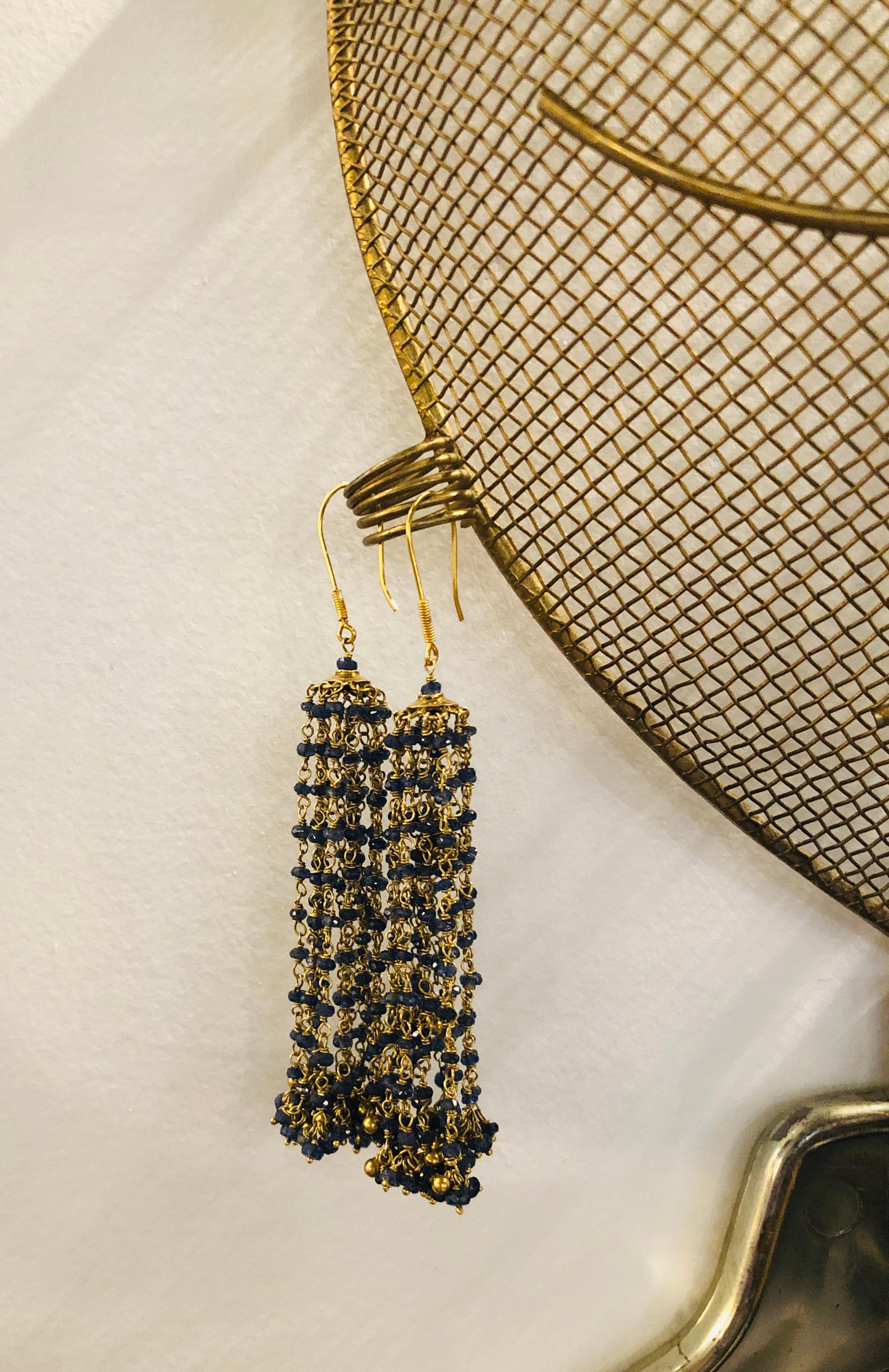 Pair of 18-Karat Yellow Gold and Blue Sapphire Chandelier Tassel Earrings For Sale 4