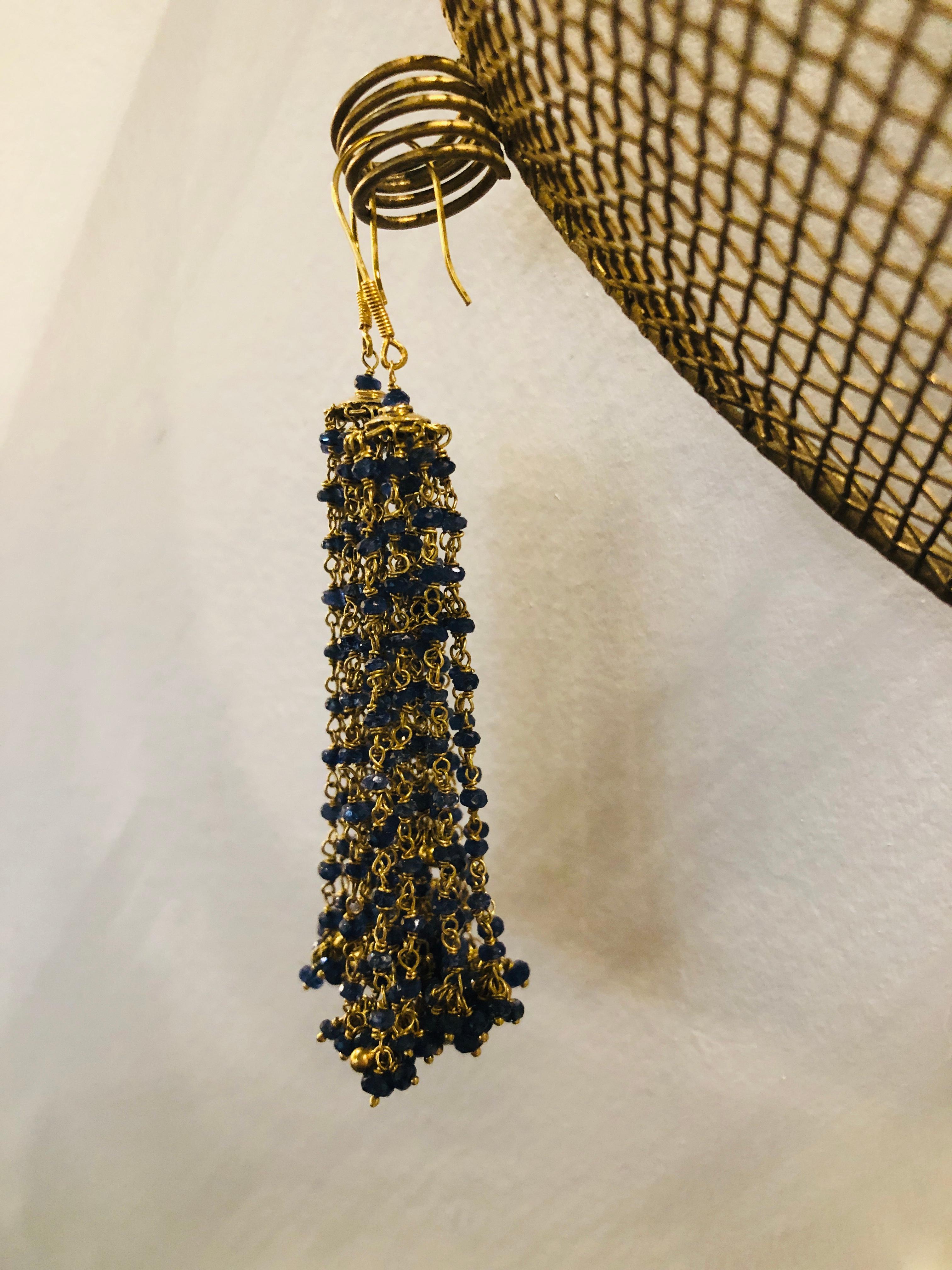 Pair of 18-Karat Yellow Gold and Blue Sapphire Chandelier Tassel Earrings For Sale 5