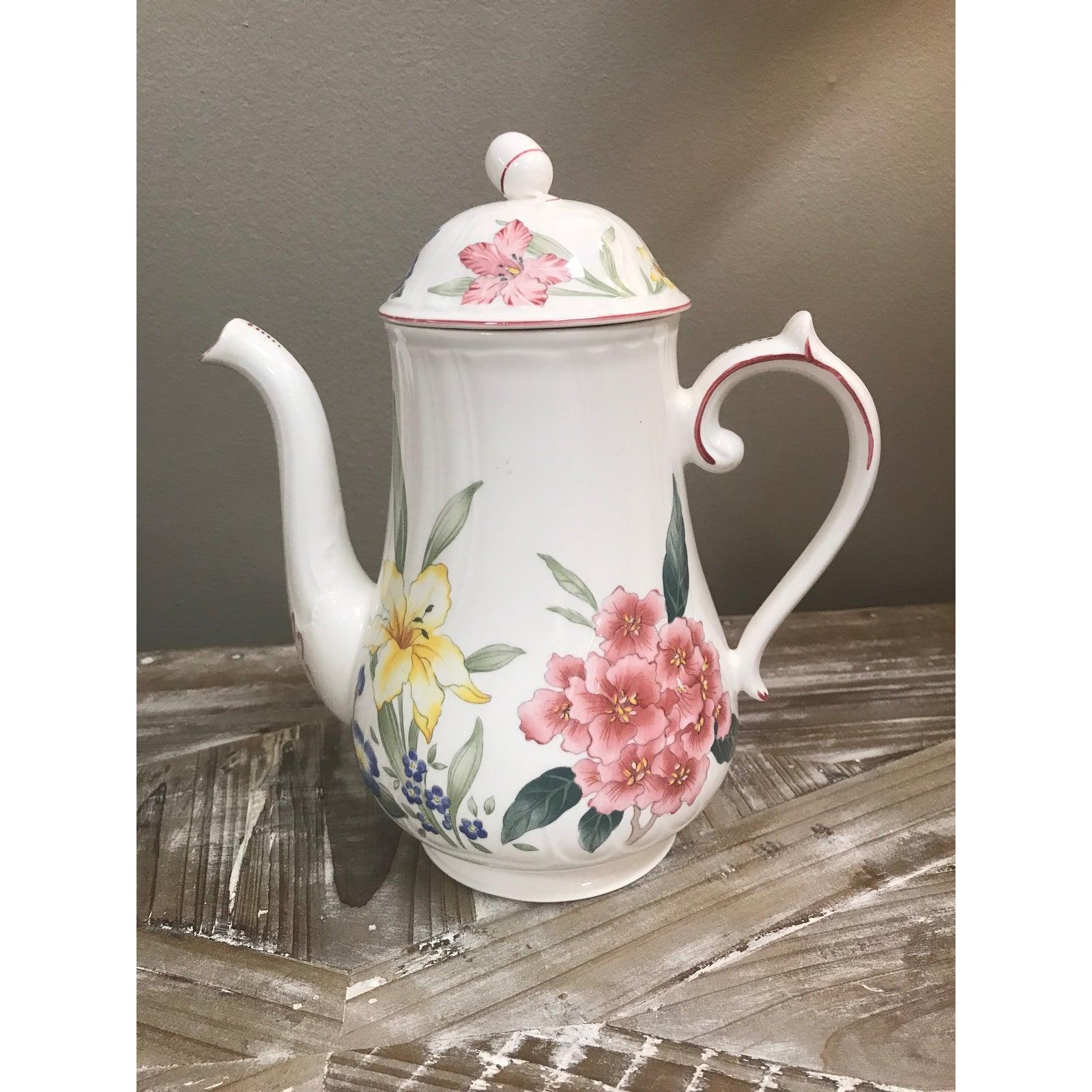 Art Déco Caffettiera Villeroy & Boch Flora Bella dell'inizio del XXI secolo in vendita