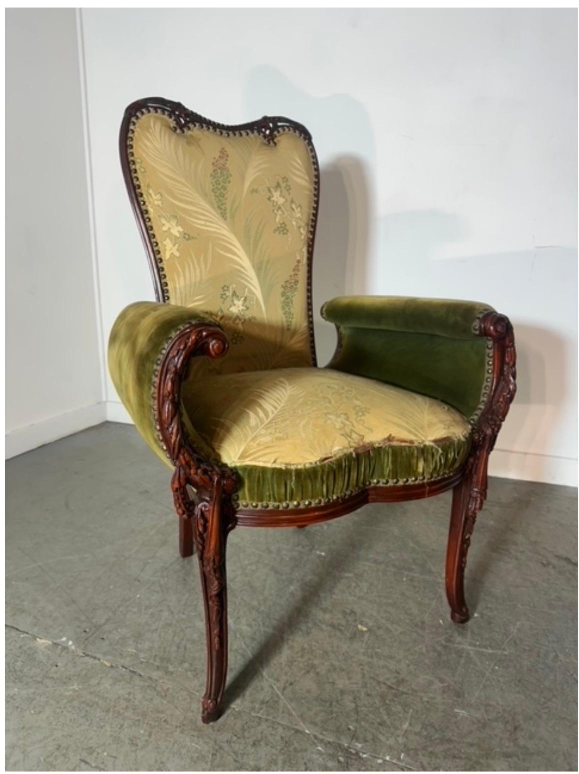 Frühe Bergere / Kaminstühle des 2. Jahrhunderts von Grosfeld House im Angebot 10