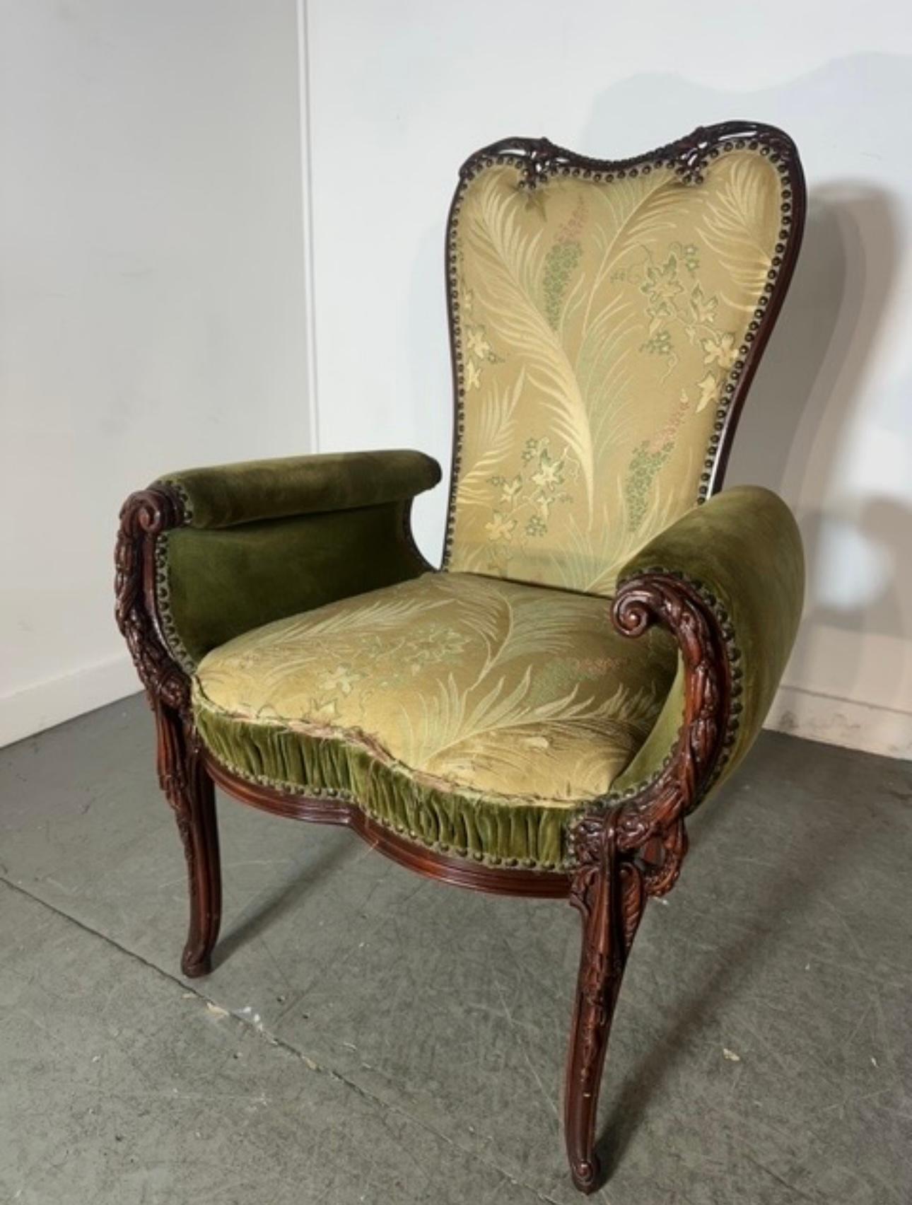 Frühe Bergere / Kaminstühle des 2. Jahrhunderts von Grosfeld House im Angebot 11