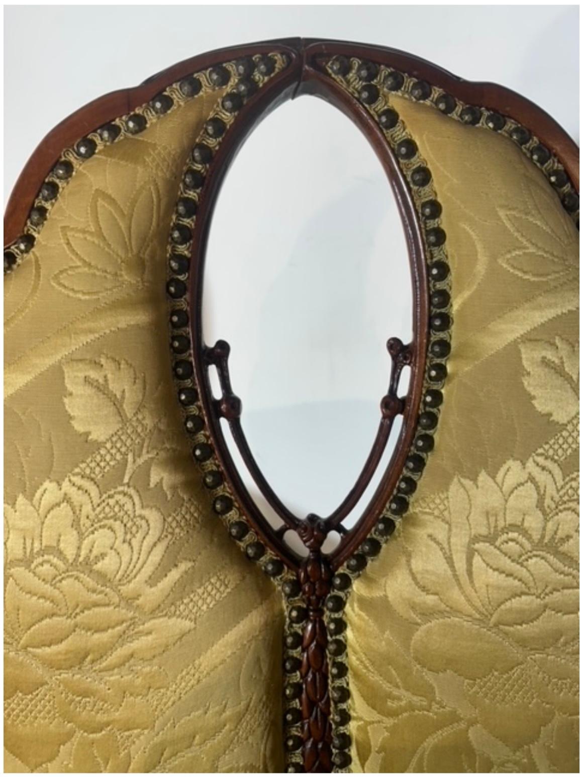 Frühe Bergere / Kaminstühle des 2. Jahrhunderts von Grosfeld House (Stoff) im Angebot