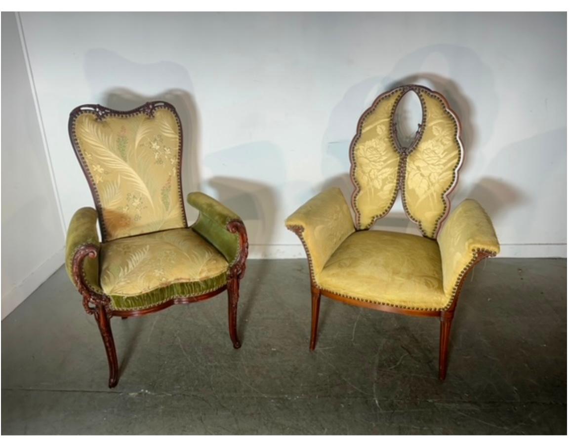 Frühe Bergere / Kaminstühle des 2. Jahrhunderts von Grosfeld House im Angebot 2
