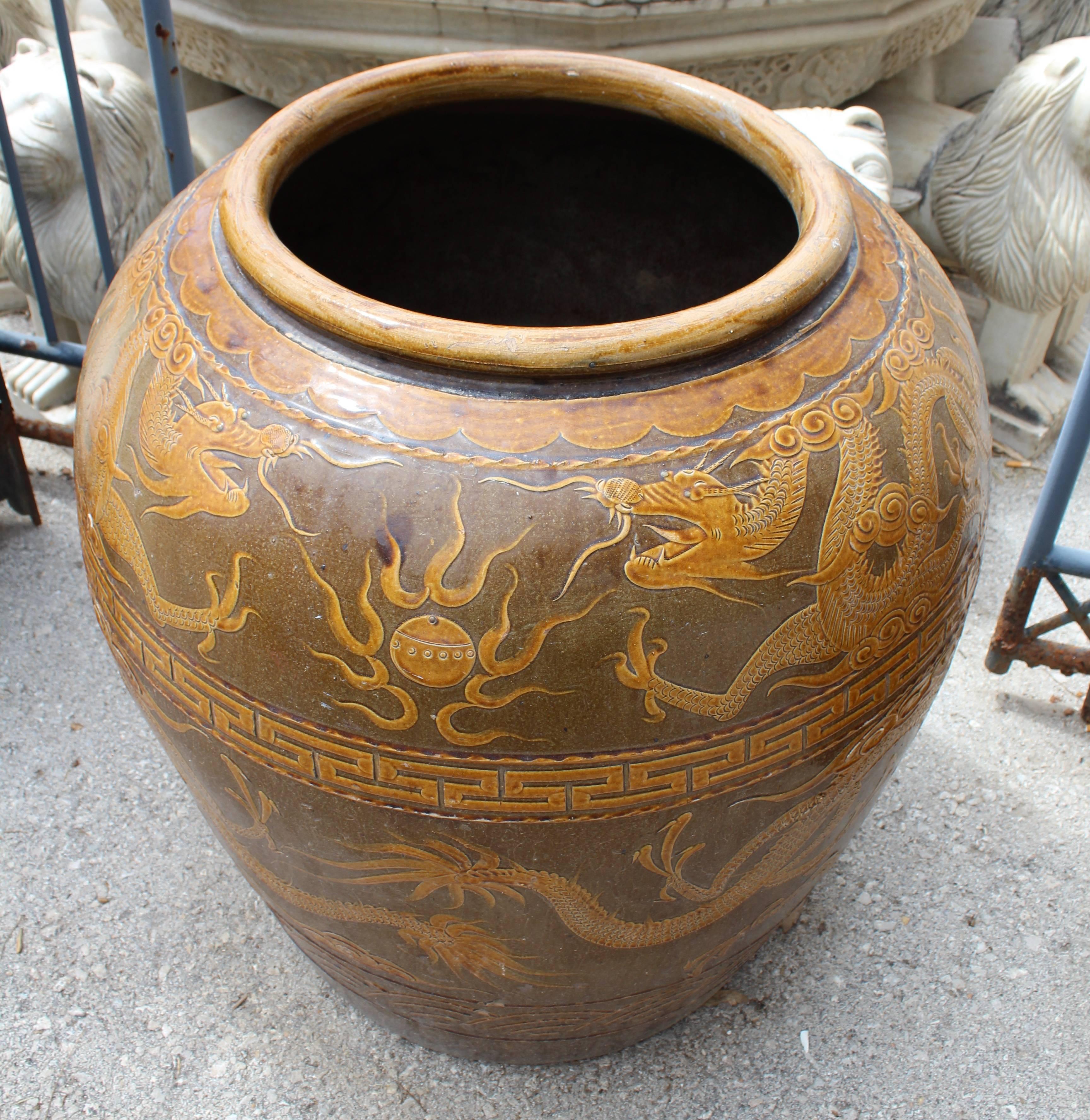 Chinese Early 20th Century Oriental Glazed Ceramic Planter
