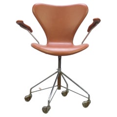Early '3217' Swivel Desk Chair Arne Jacobsen for Fritz Hansen, 1955