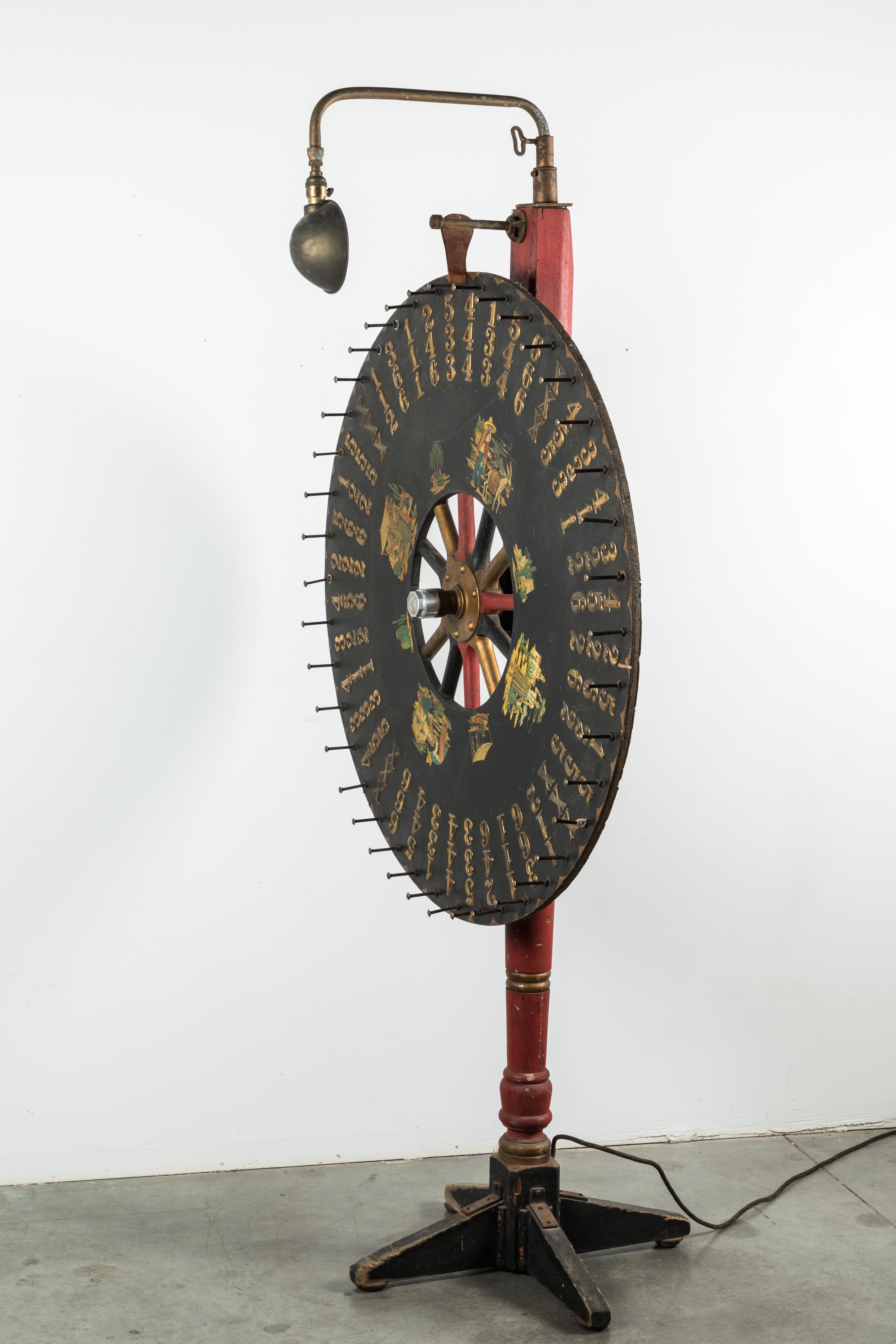 Grande roue de jeu de 7,5 pieds de haut Monterey avec lampe à col de cygne du début du carnaval en vente 7