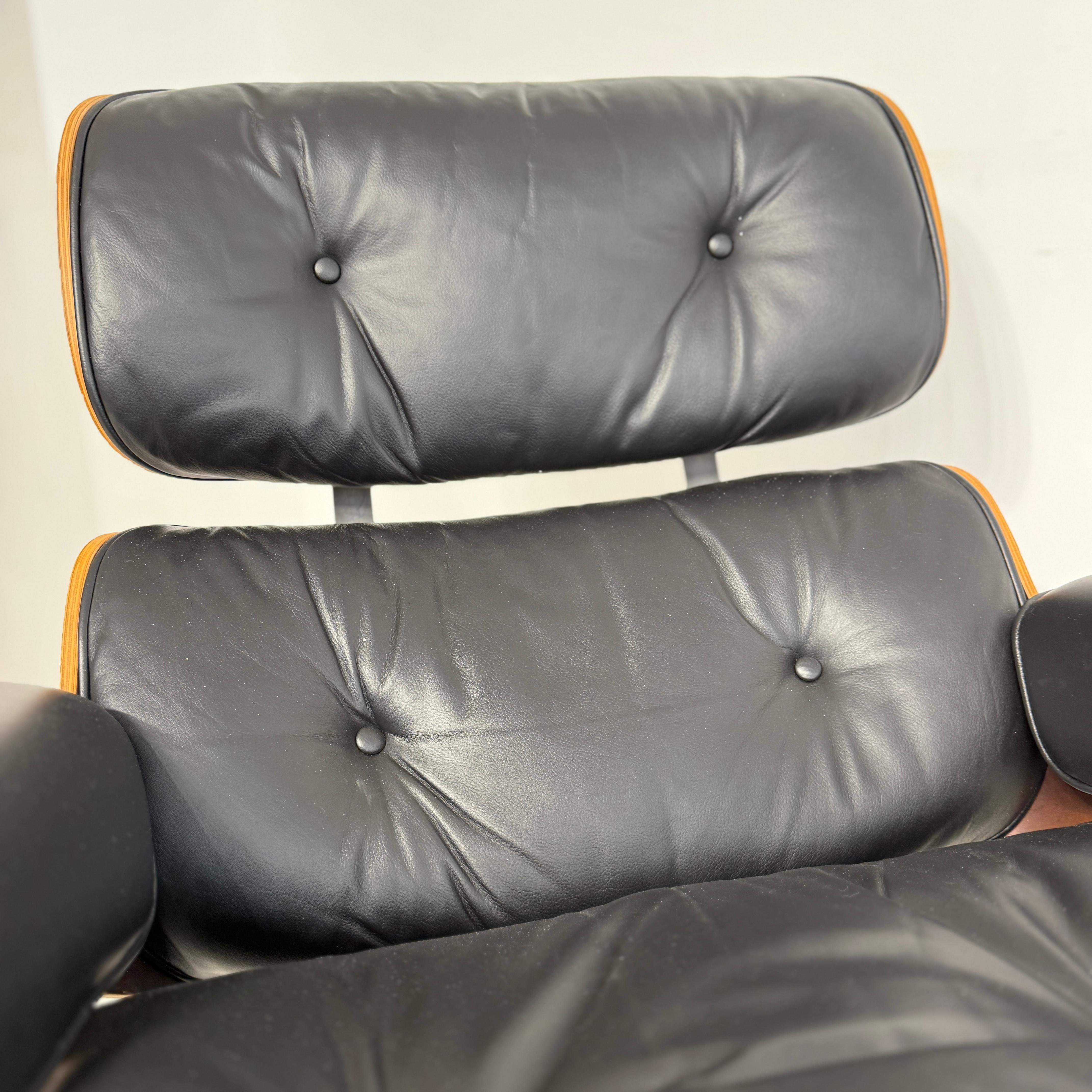 Herman Miller mid 70's Brazilian rosewood Eames lounge chair  670 671  in LONDON For Sale 12