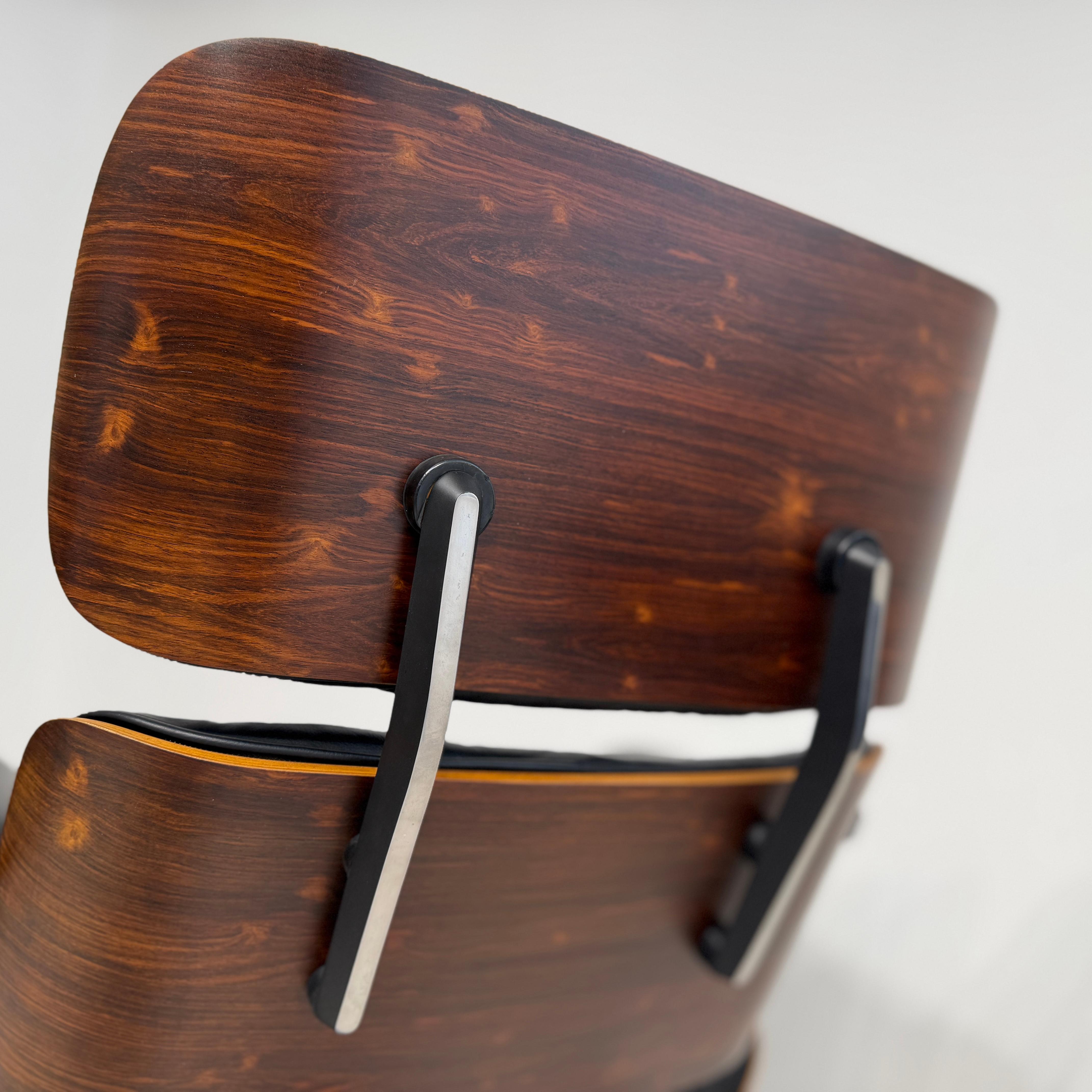 Herman Miller mid 70's Brazilian rosewood Eames lounge chair  670 671  in LONDON For Sale 10