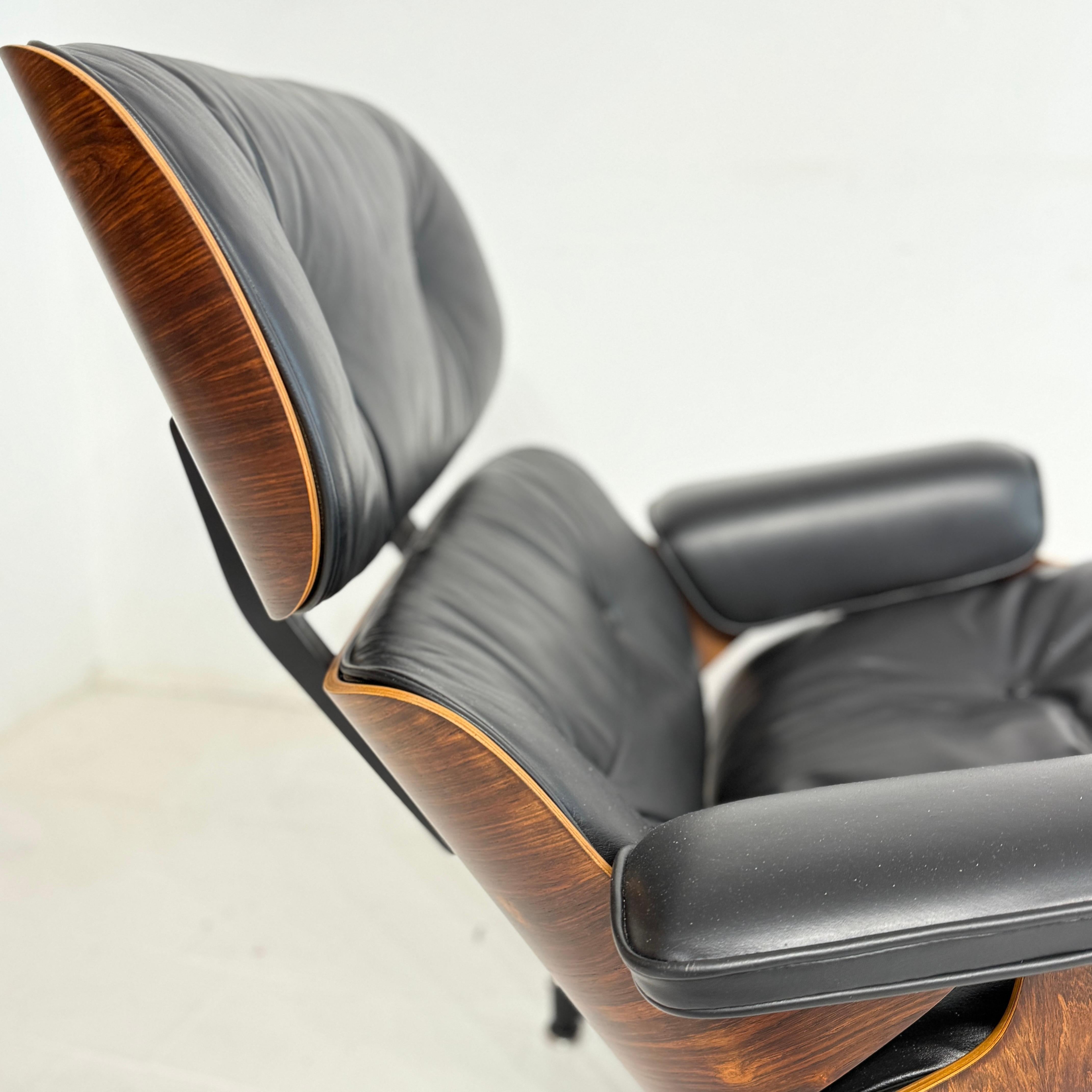 Herman Miller mid 70's Brazilian rosewood Eames lounge chair  670 671  in LONDON For Sale 4