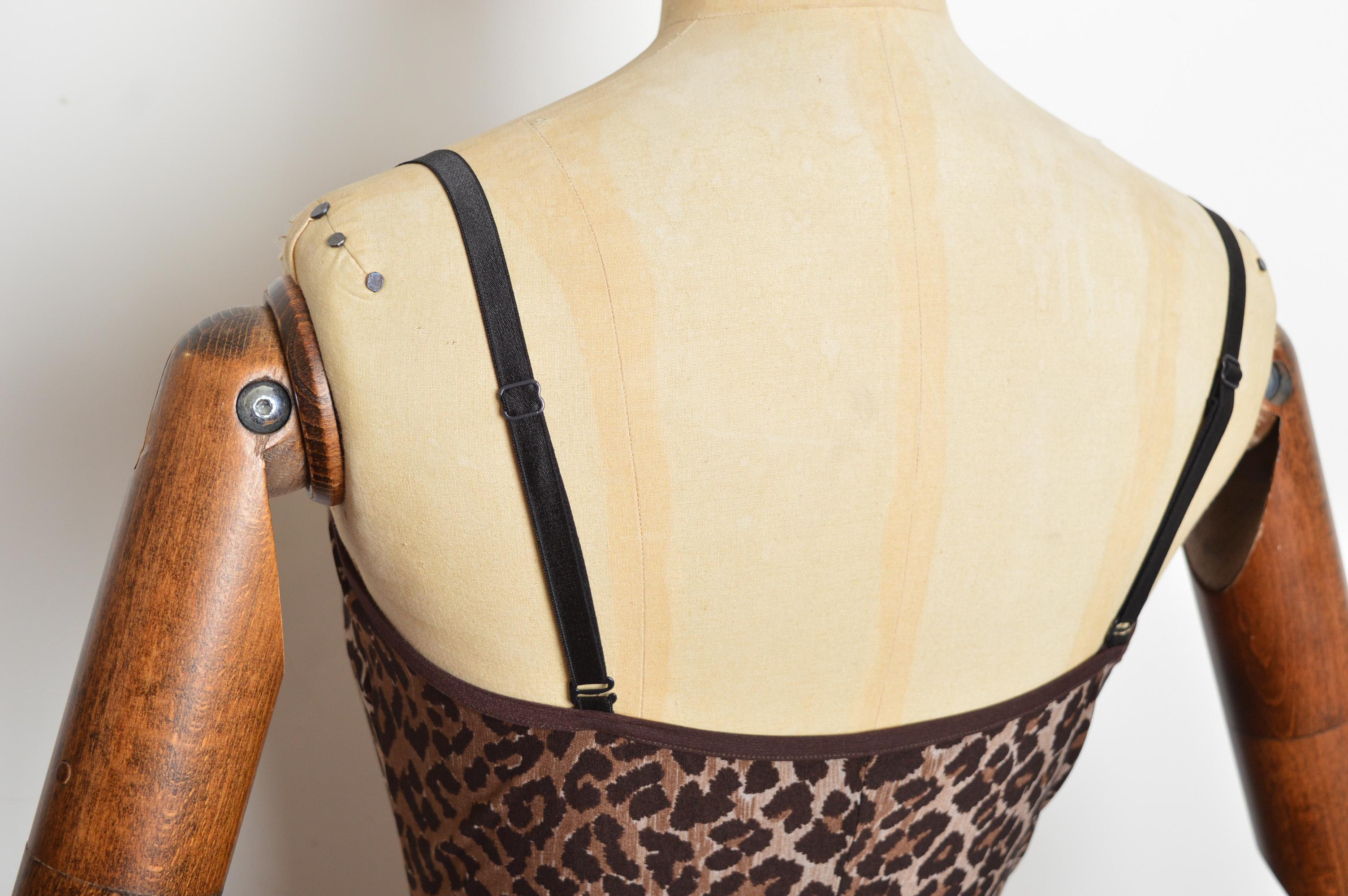 Dolce & Gabbana, abito a sottoveste con stampa leopardata dei primi anni '90 in vendita 5