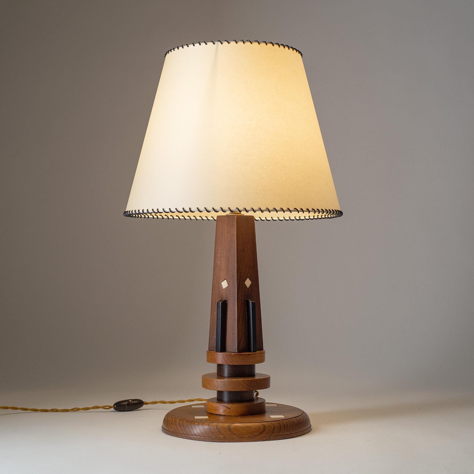 Early Adnet Table Lamp, circa 1925, Oak, Parchment Shade In Good Condition In Vienna, AT