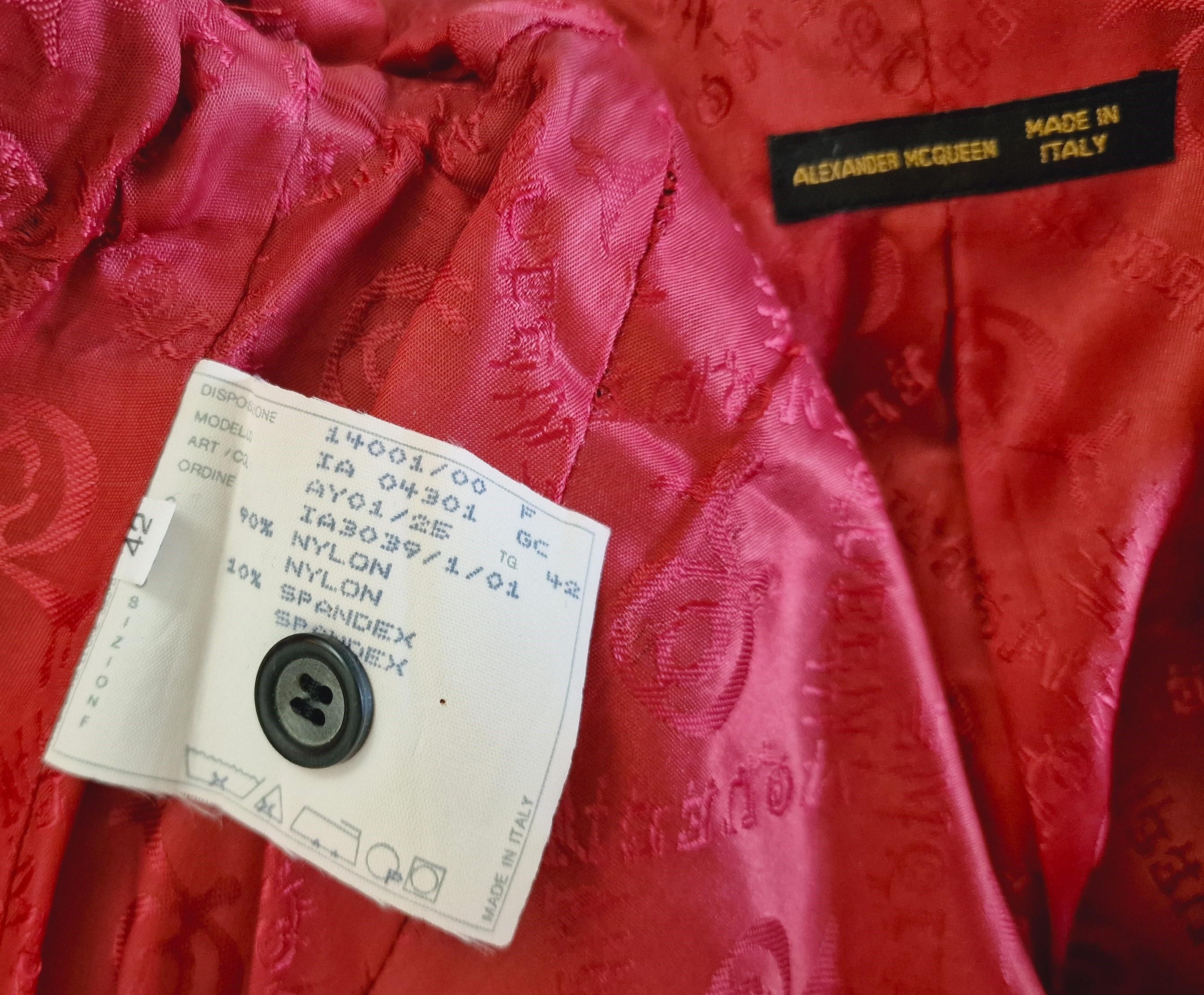 Early Alexander McQueen Joan of Arc Cape 1998 AW98 Runway Collar Dress Suit  en vente 13
