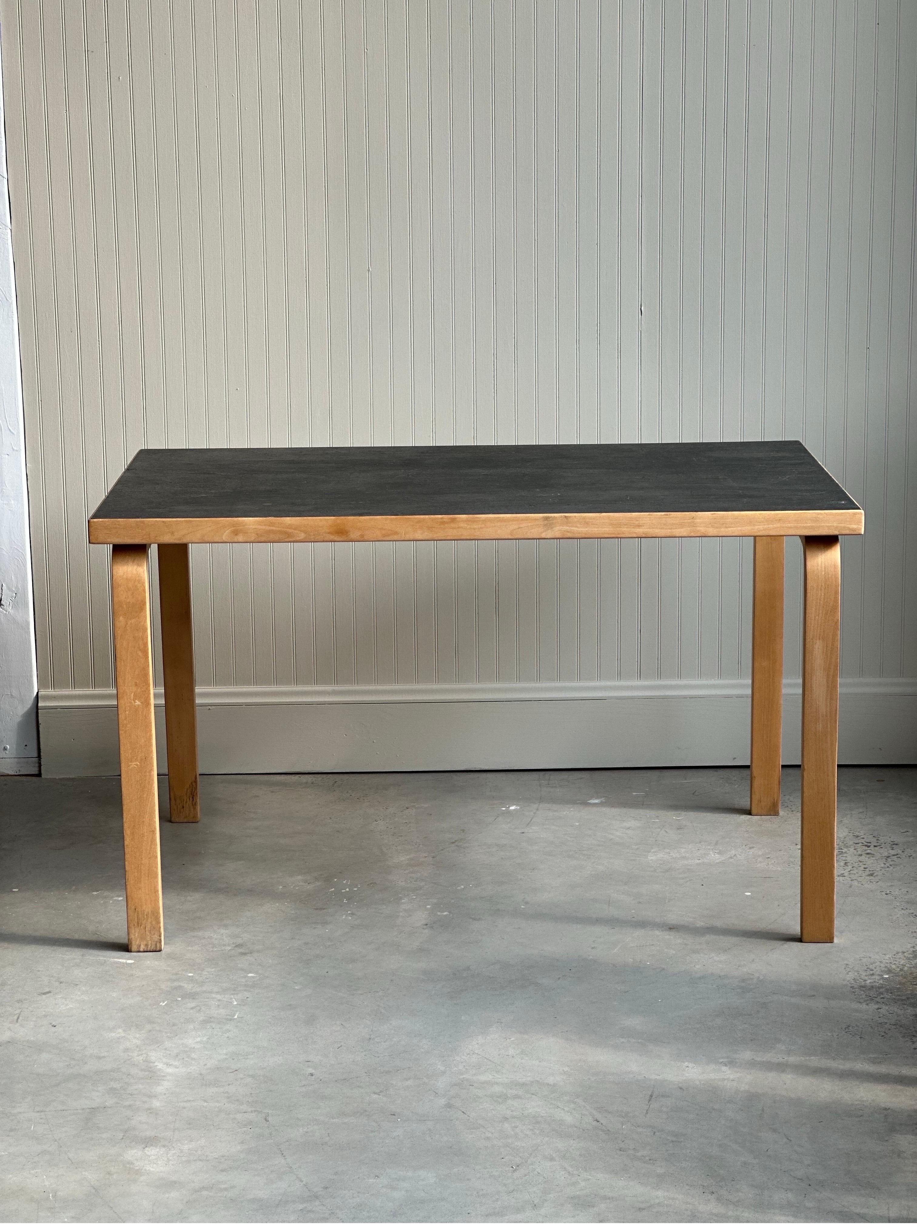 Juego de comedor temprano Alvar Aalto S.1940 Abedul en venta