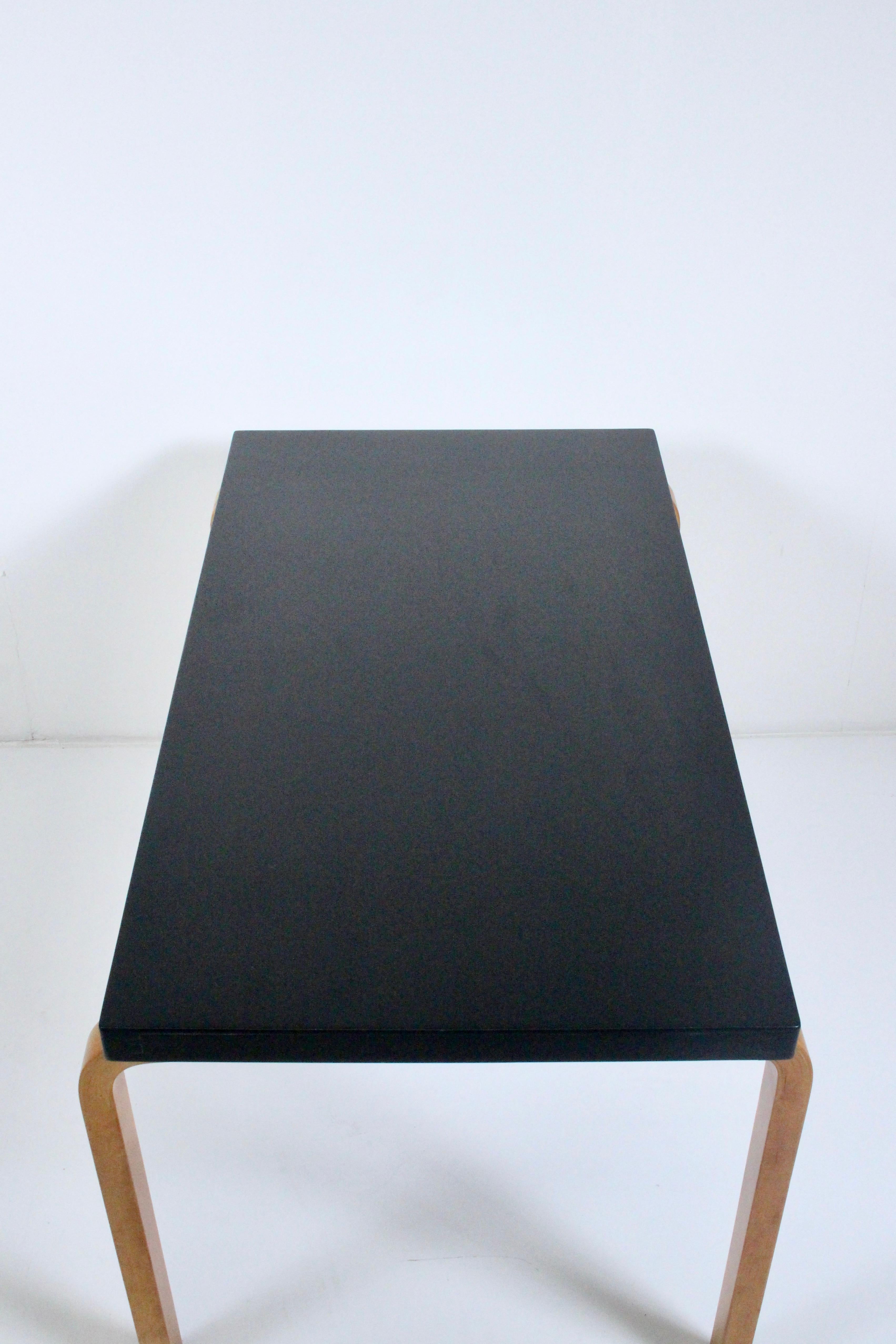 Alvar Aalto for Finsven Inc. Birch & Black Occasional Table, Circa 1940 For Sale 3