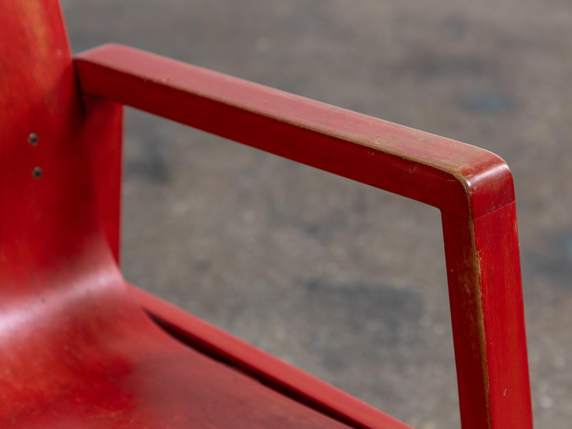 Early Alvar Aalto Hallway Armchair in Red Lacquer Finish  For Sale 2