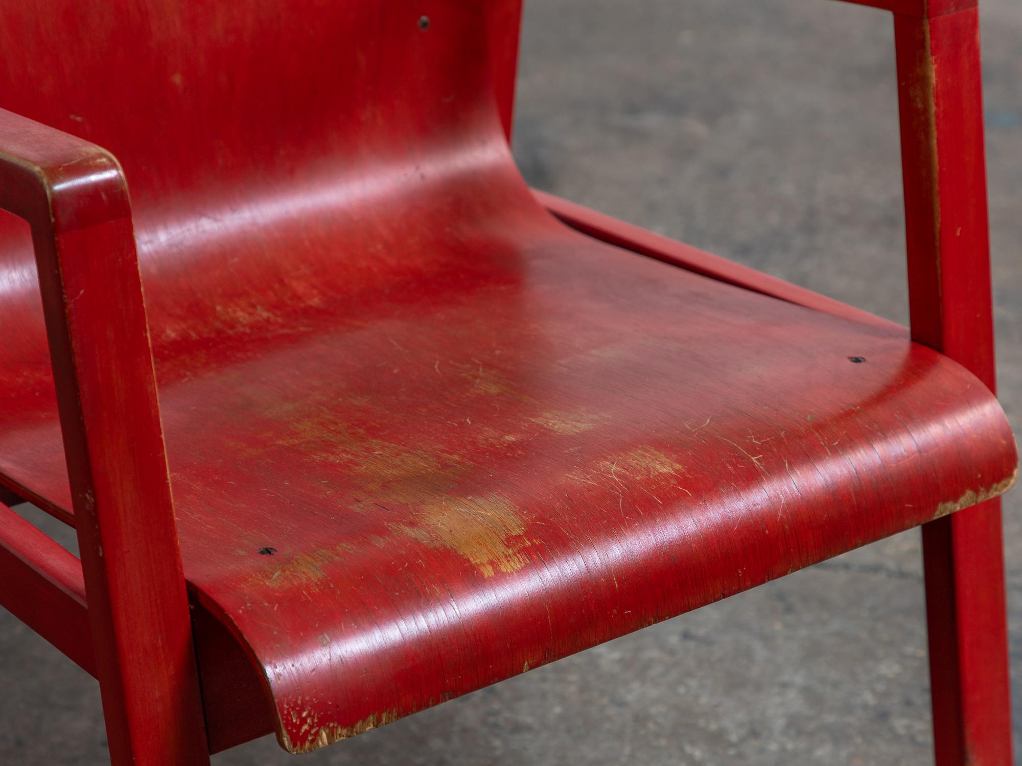 Early Alvar Aalto Hallway Armchair in Red Lacquer Finish  For Sale 1