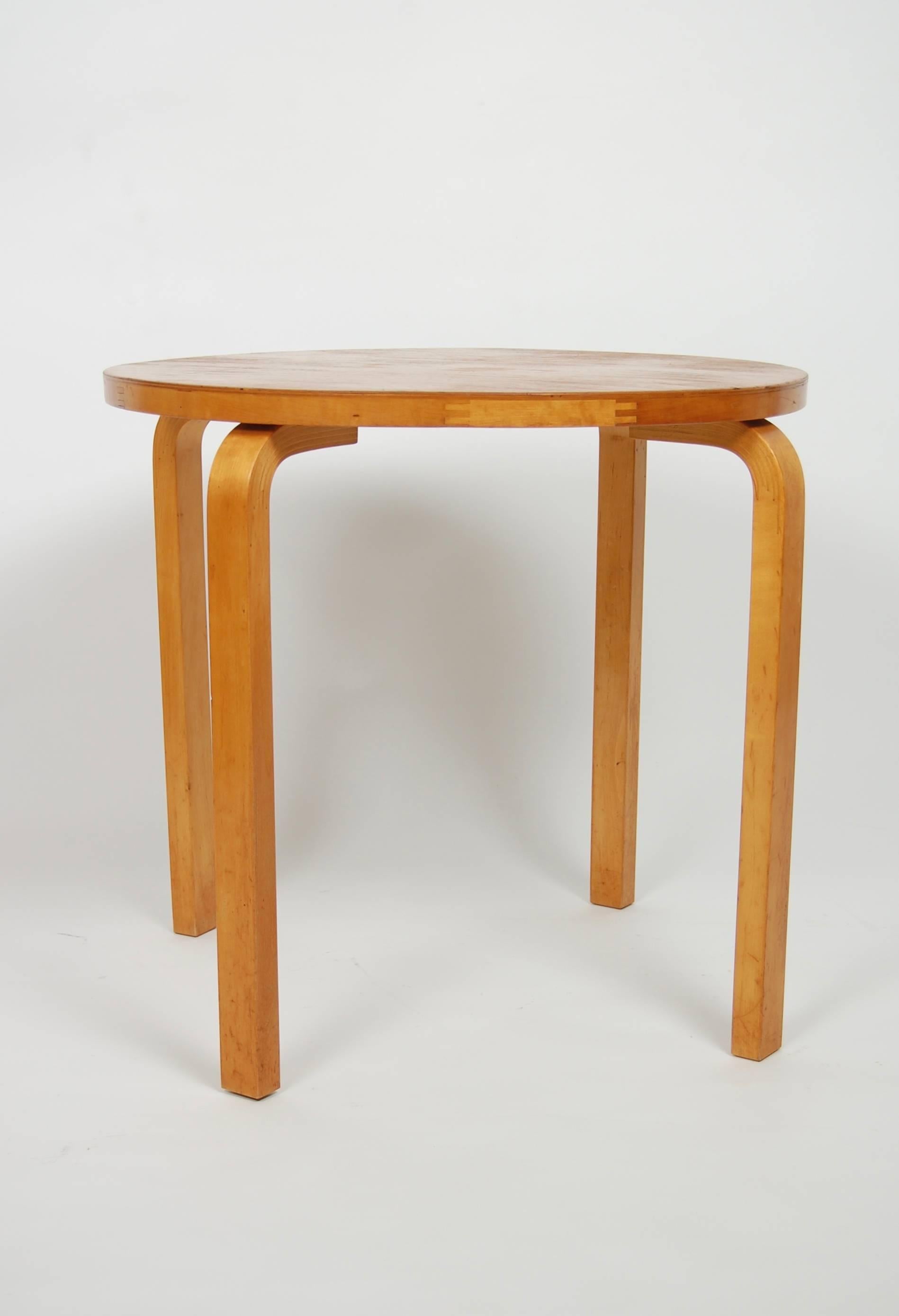 Early Production Alvar Aalto Side Table by Finmar Scandinavian Modern 3