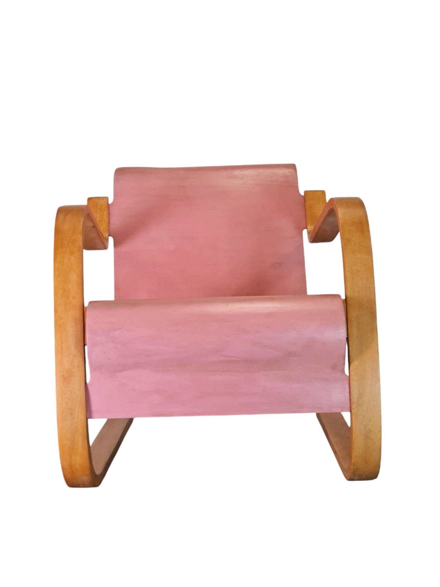 Early Alvar Aalto Spring Chair Model 31 in Pink and Bent Wood, Artek 1930s 1