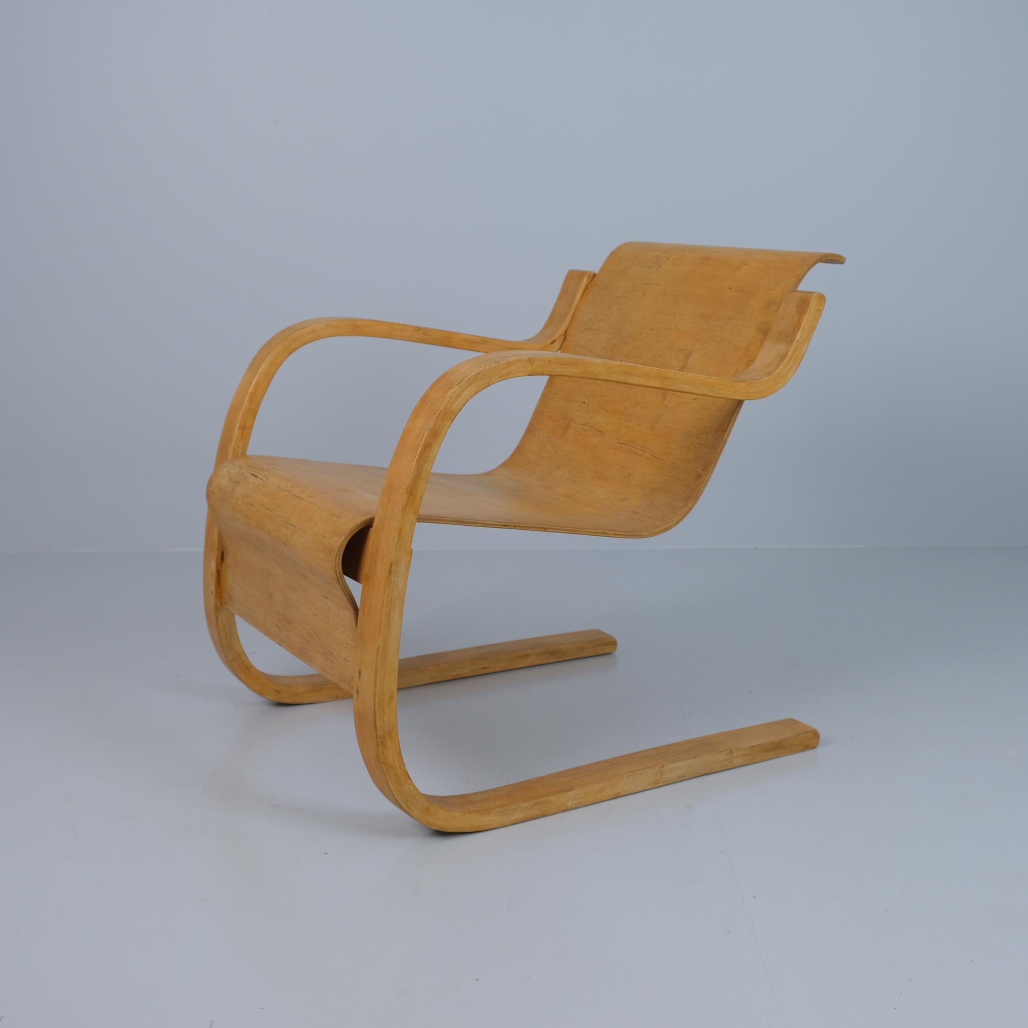 Finlandais Early Alvar Aalto Spring Chair Model 42, Silver Birch and Birch, Artek 1950s en vente