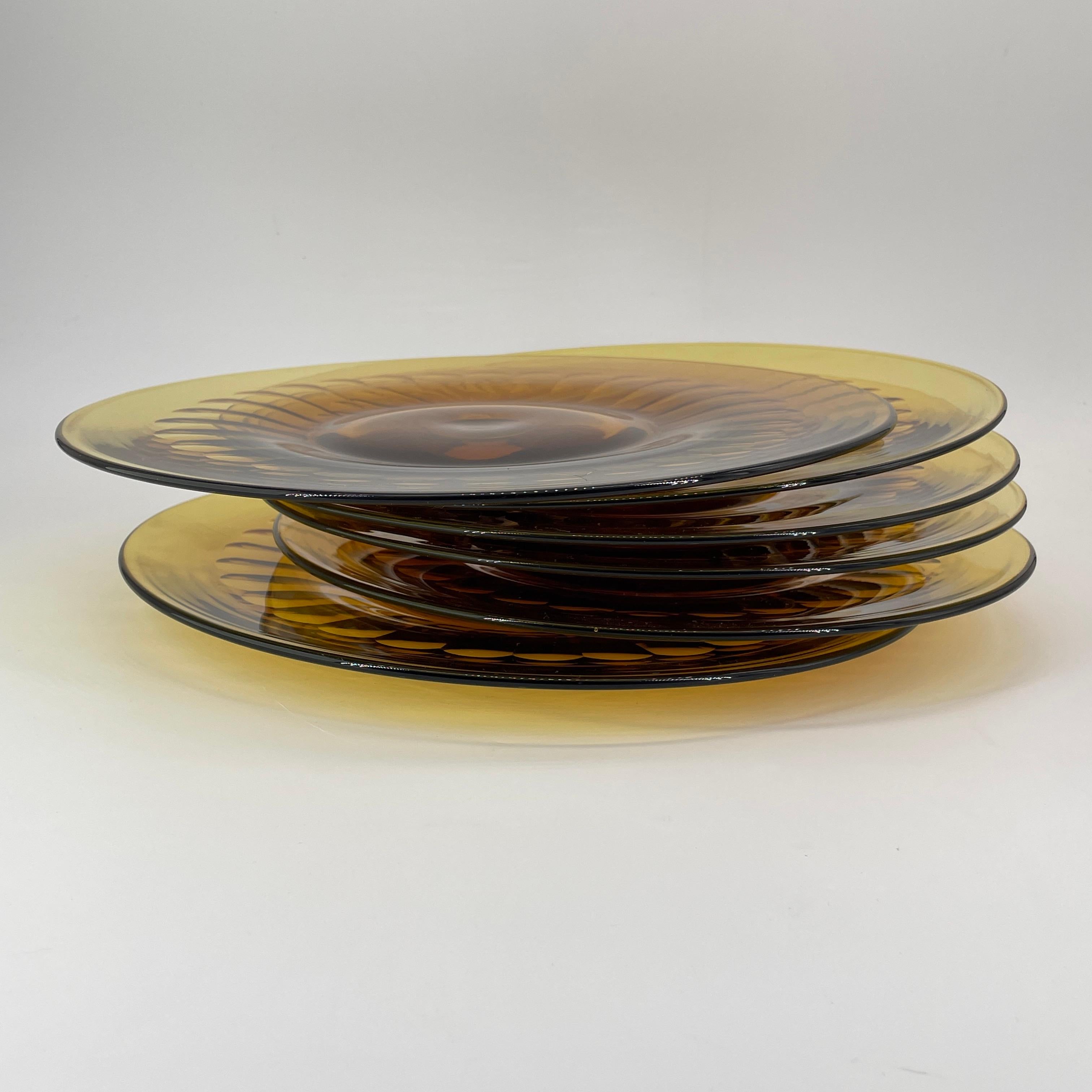 Cristal de vidrio ámbar americano temprano? Platos Espectaculares Victorianos Grabados Op Art 6 en venta 4