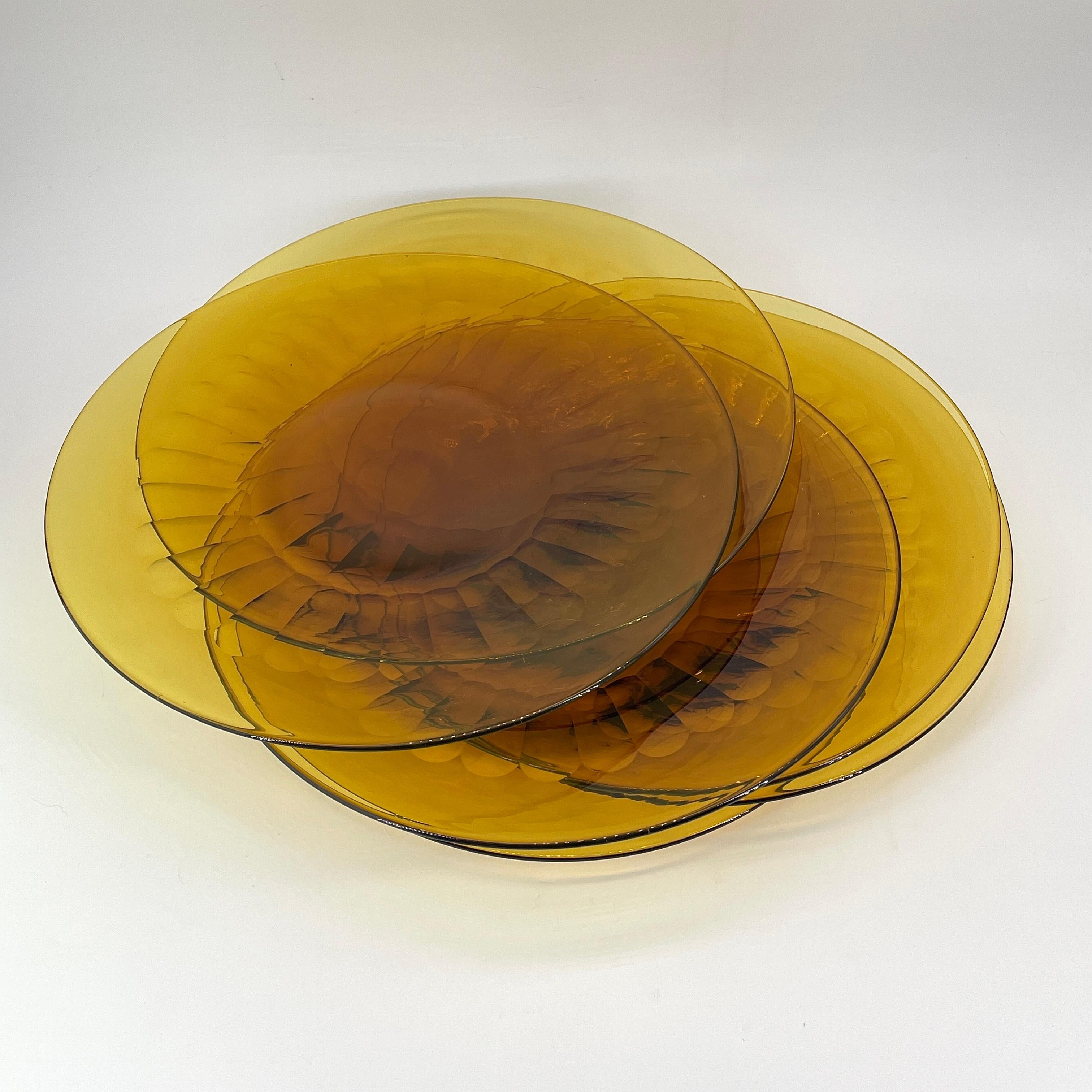 Cristal de vidrio ámbar americano temprano? Platos Espectaculares Victorianos Grabados Op Art 6 en venta 5