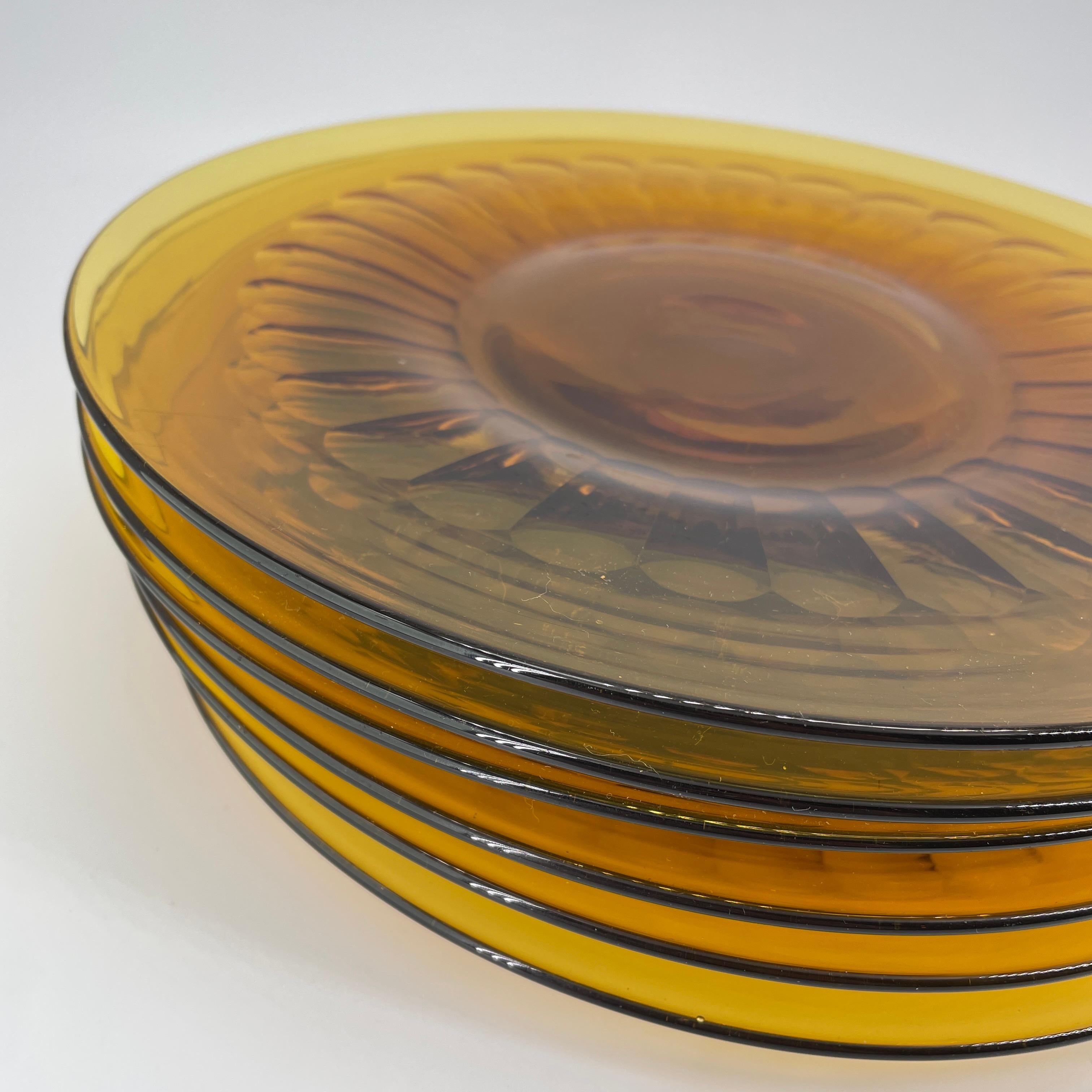Cristal de vidrio ámbar americano temprano? Platos Espectaculares Victorianos Grabados Op Art 6 Hecho a mano en venta
