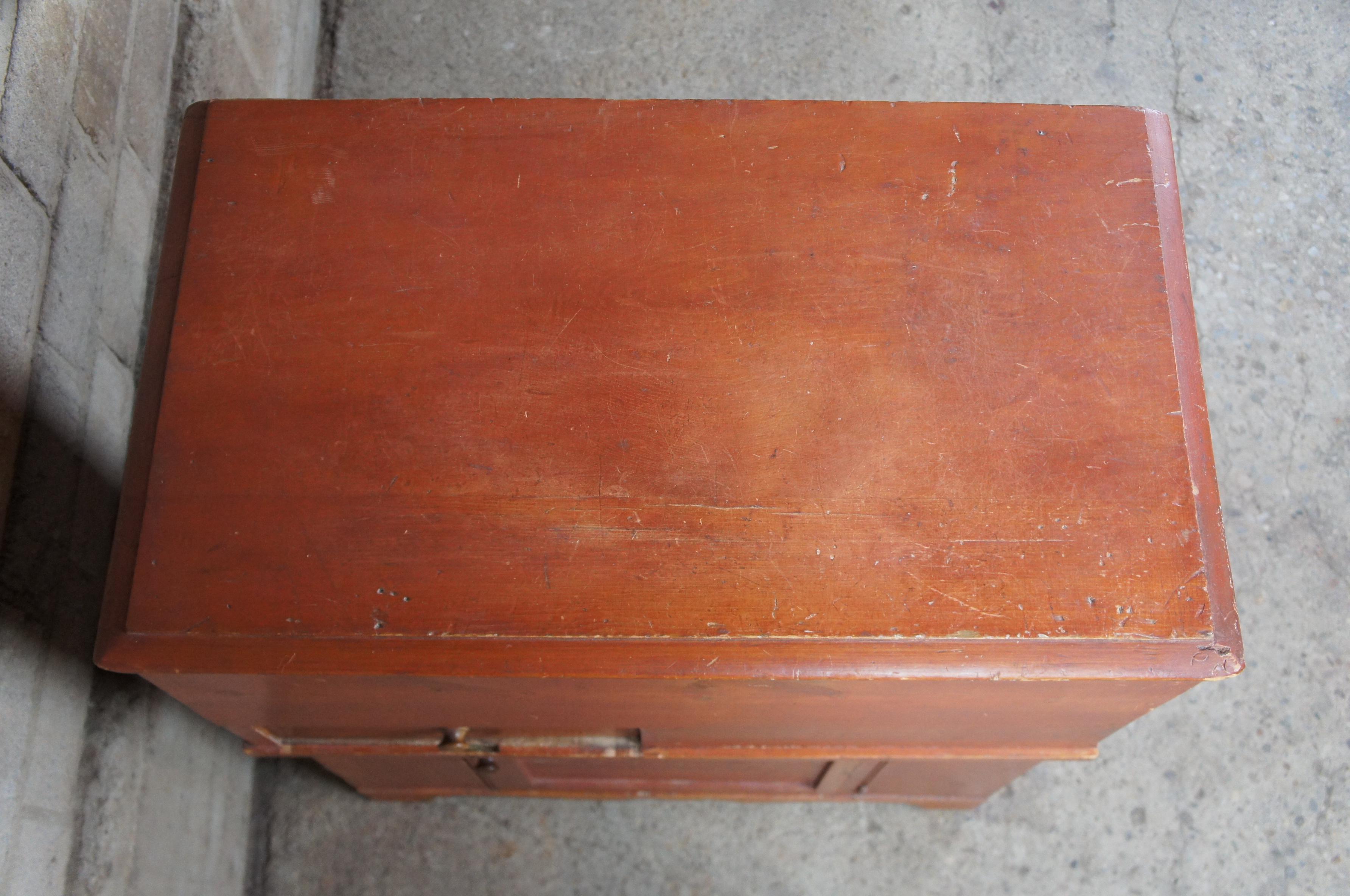Early American Antique Pine Pennsylvania Lift Top Commode Cabinet Trunk Chest 3