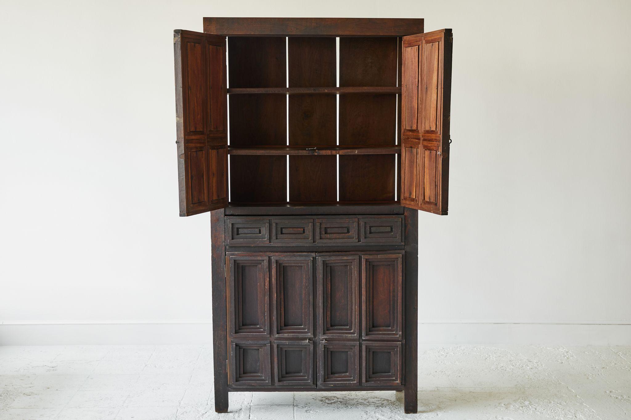 Early American Arts & Crafts Cabinet 5