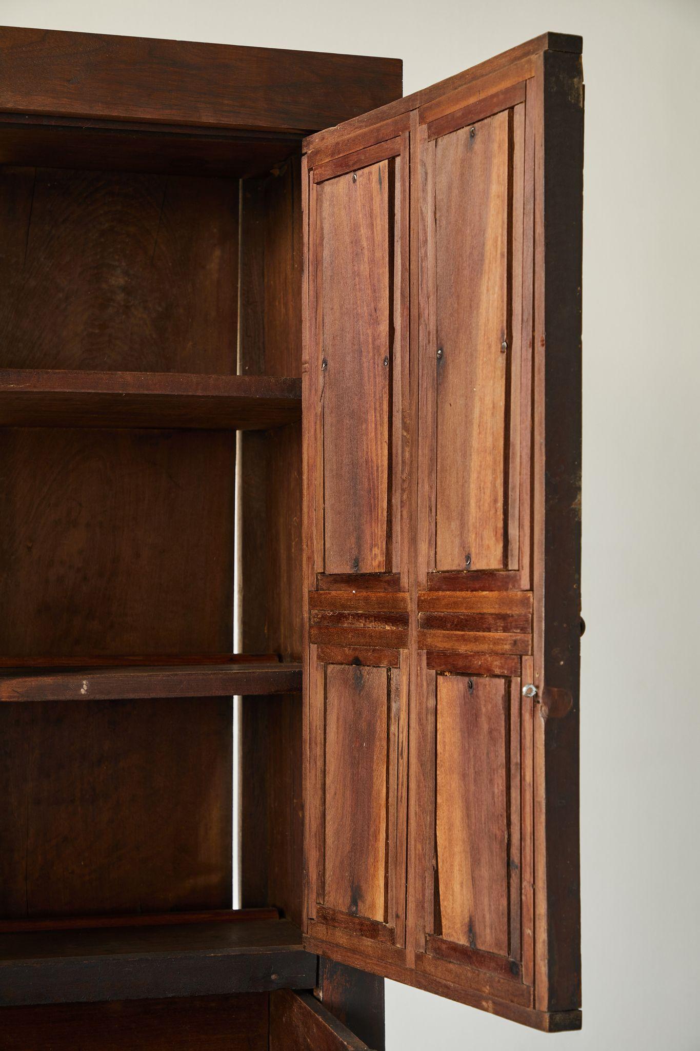 Early American Arts & Crafts Cabinet 4