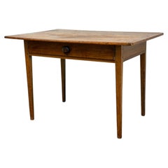 Early American Bread Board Top Hepplewhite Style Pub Table