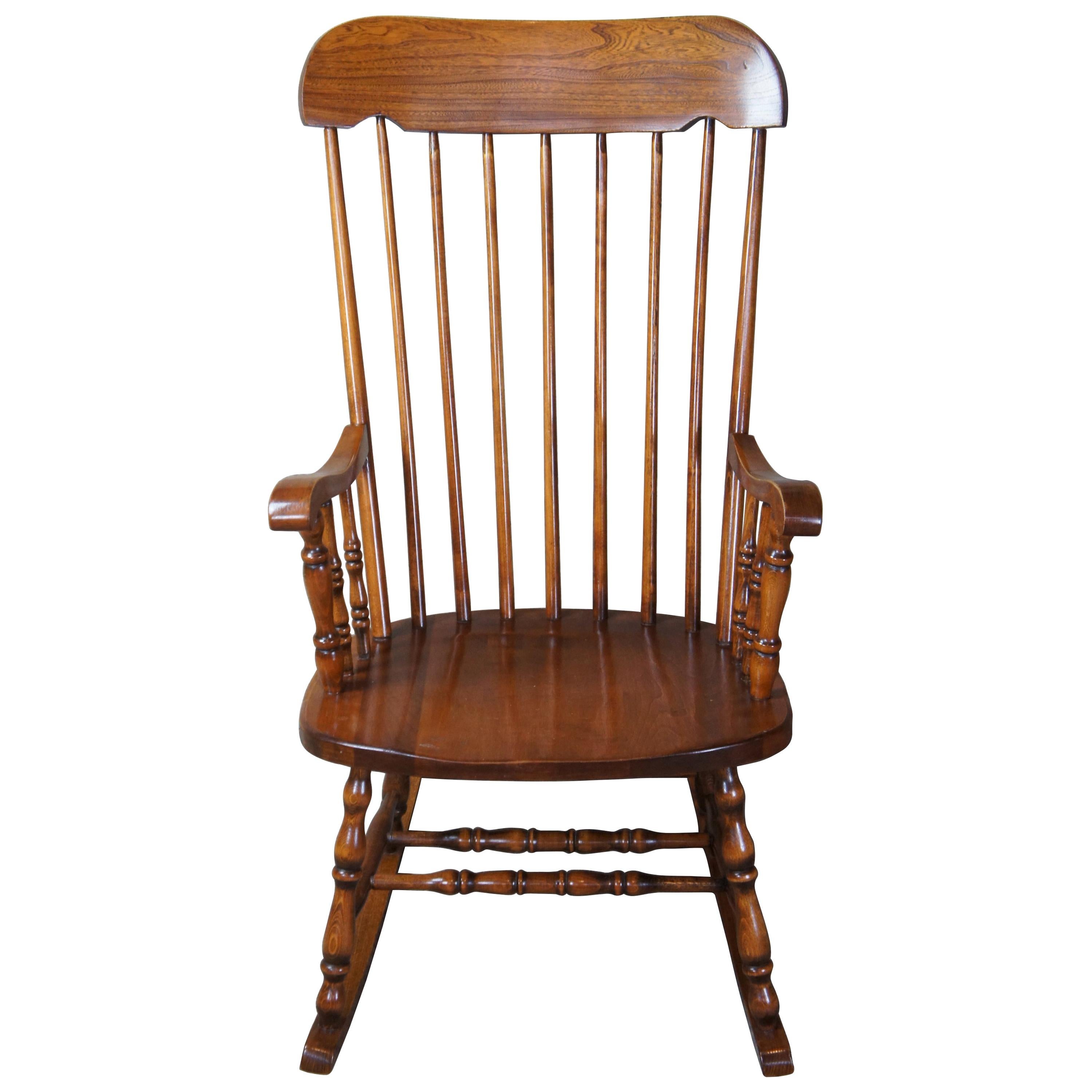 Early American Country Maple Spindle Rocking Chair Farmhouse Rocker Windsor