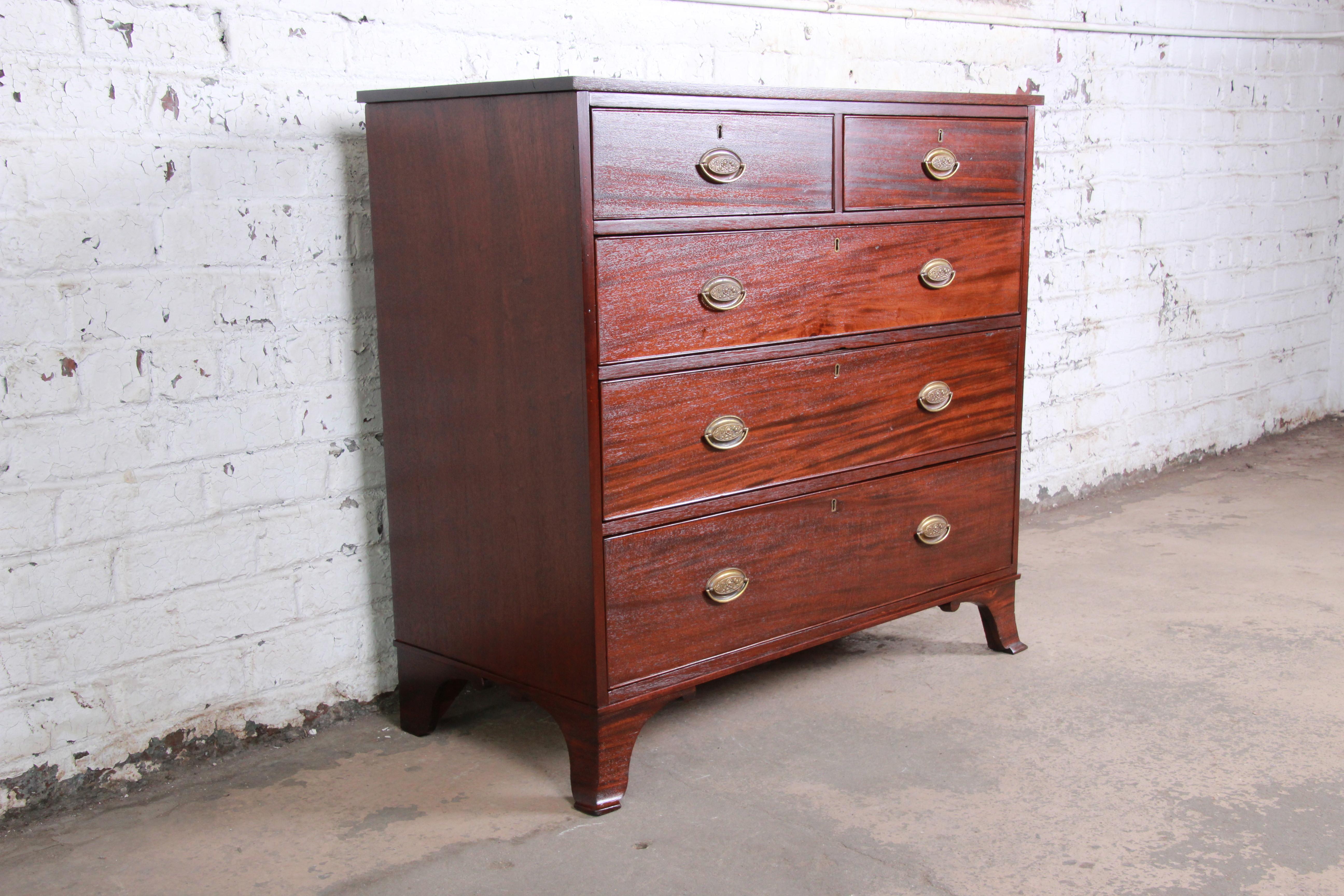 early american chest of drawers