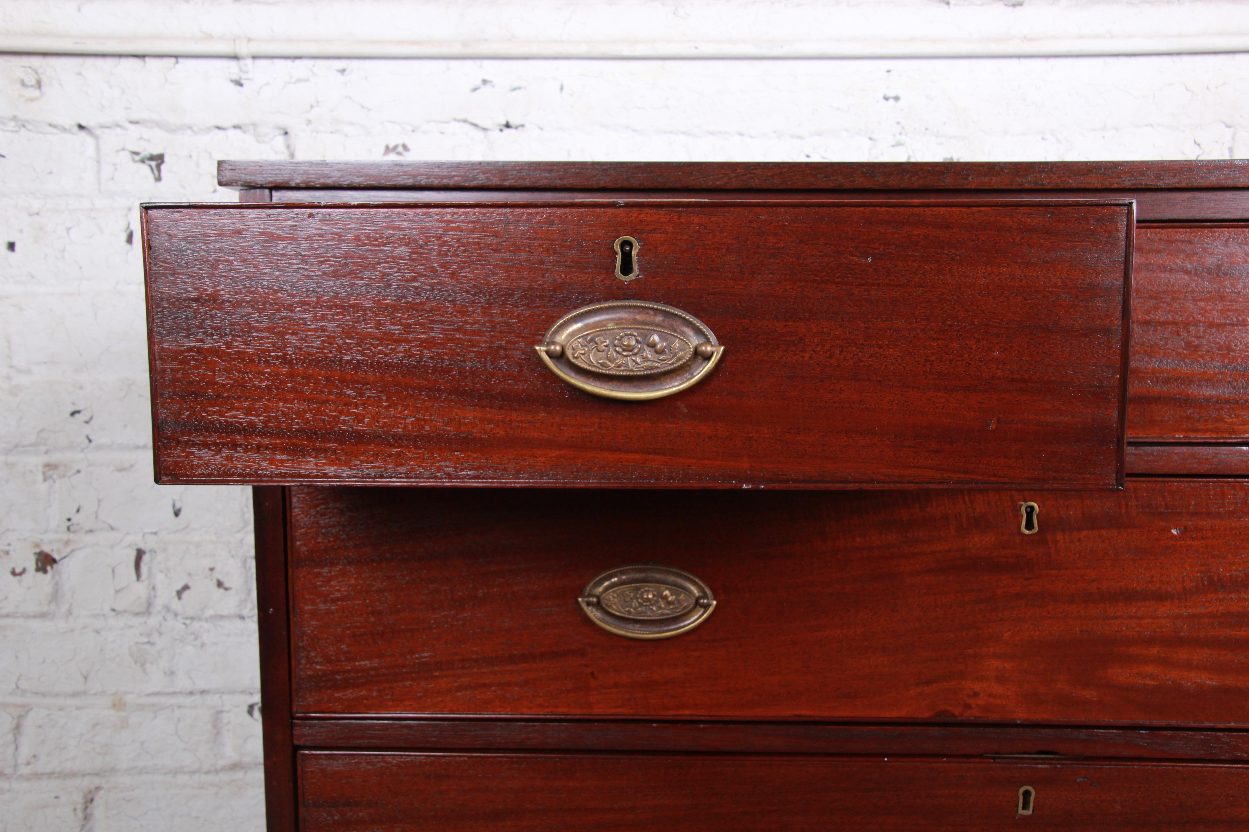 19th Century Early American Five-Drawer Mahogany Chest of Drawers, circa 1820s
