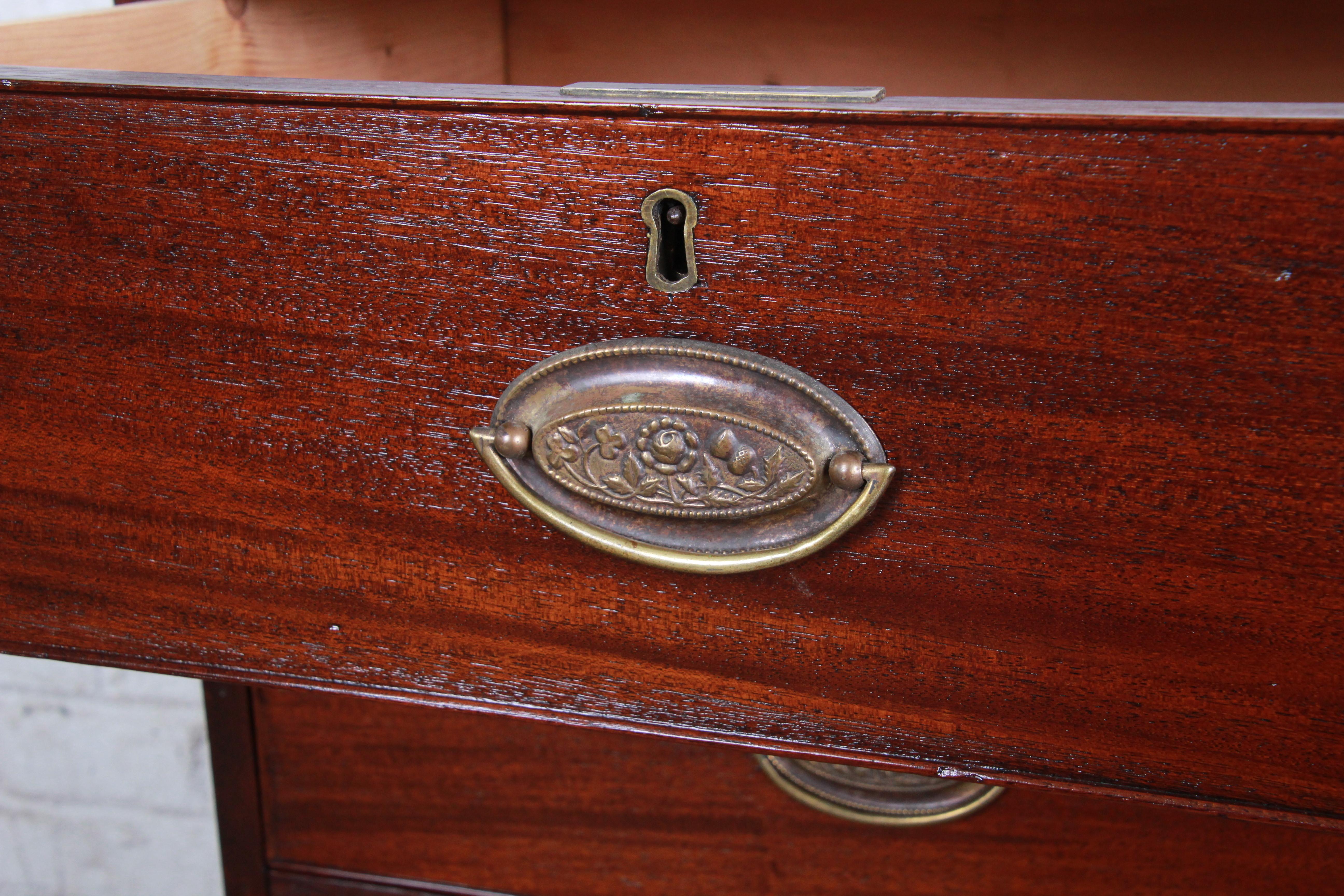 Brass Early American Five-Drawer Mahogany Chest of Drawers, circa 1820s