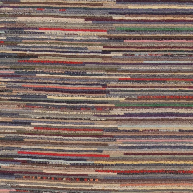 Classique américain Tapis américain ancien crocheté. Taille : 9 pieds 6 po. x 11 pieds 7 po.  en vente