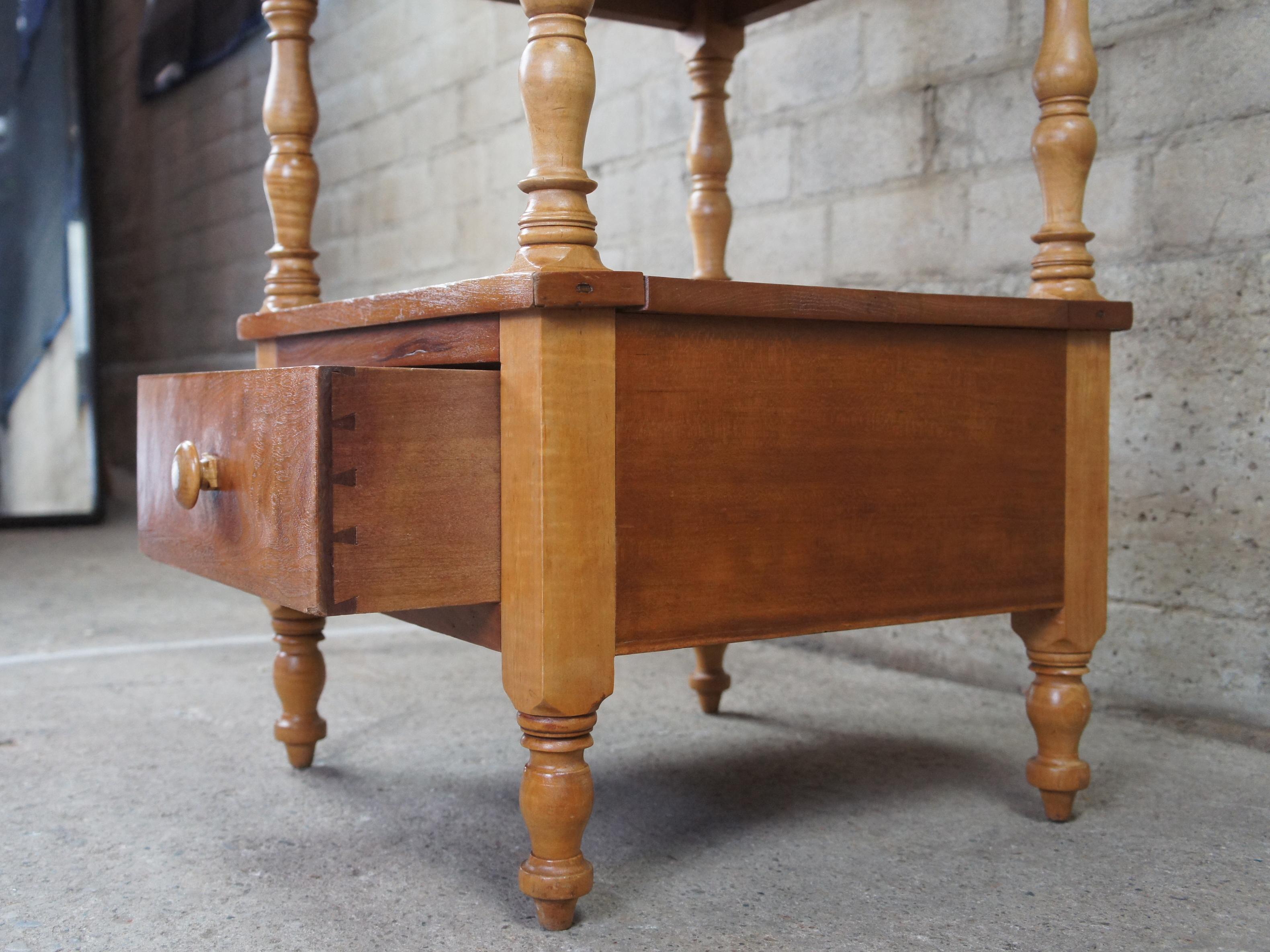 20th Century Early American Maple & Cherry Two Tier Side Accent Table Dry Sink Washstand For Sale