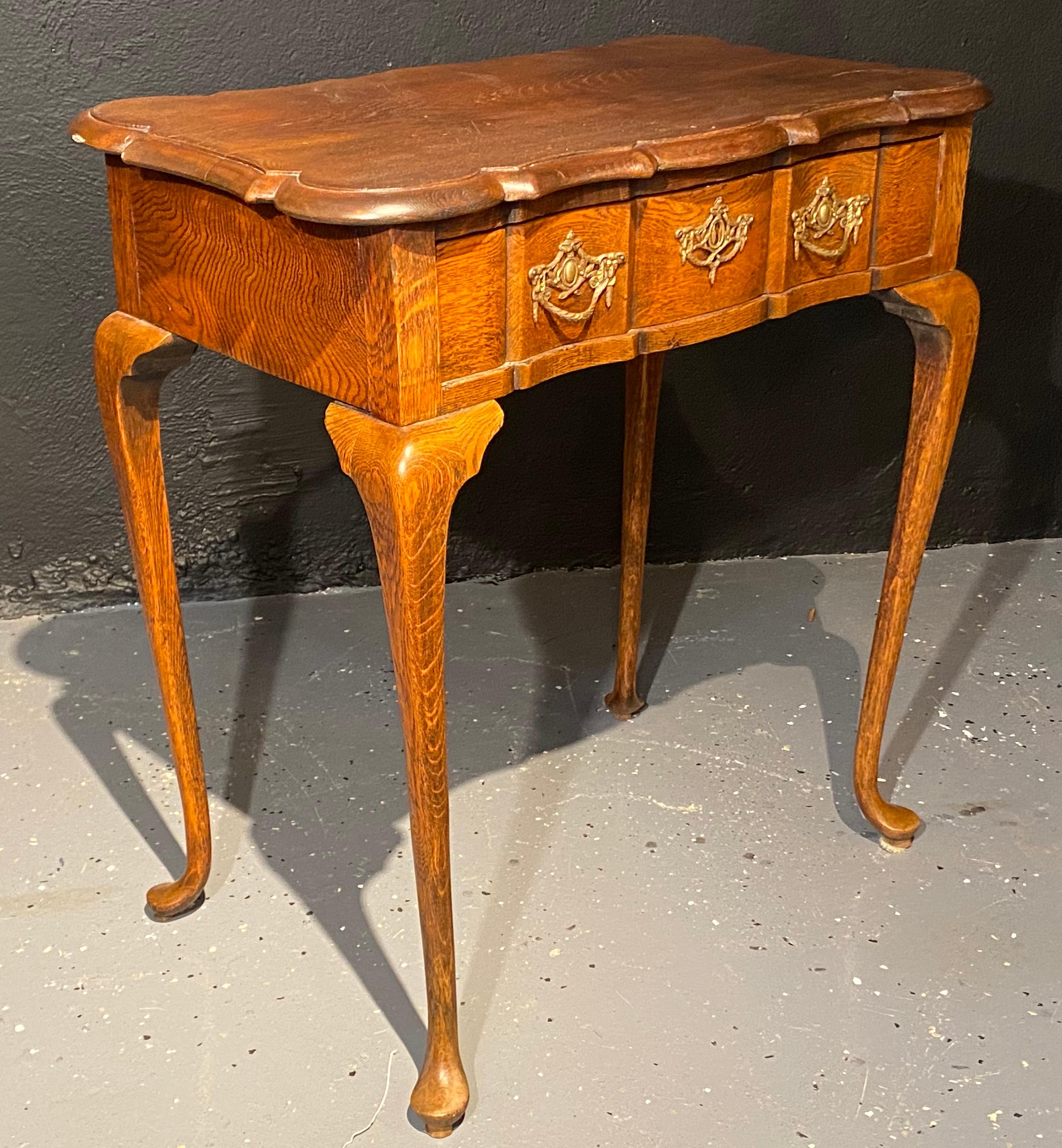 Early 20th Century Early American Nightstand End Table Single Drawer Oak