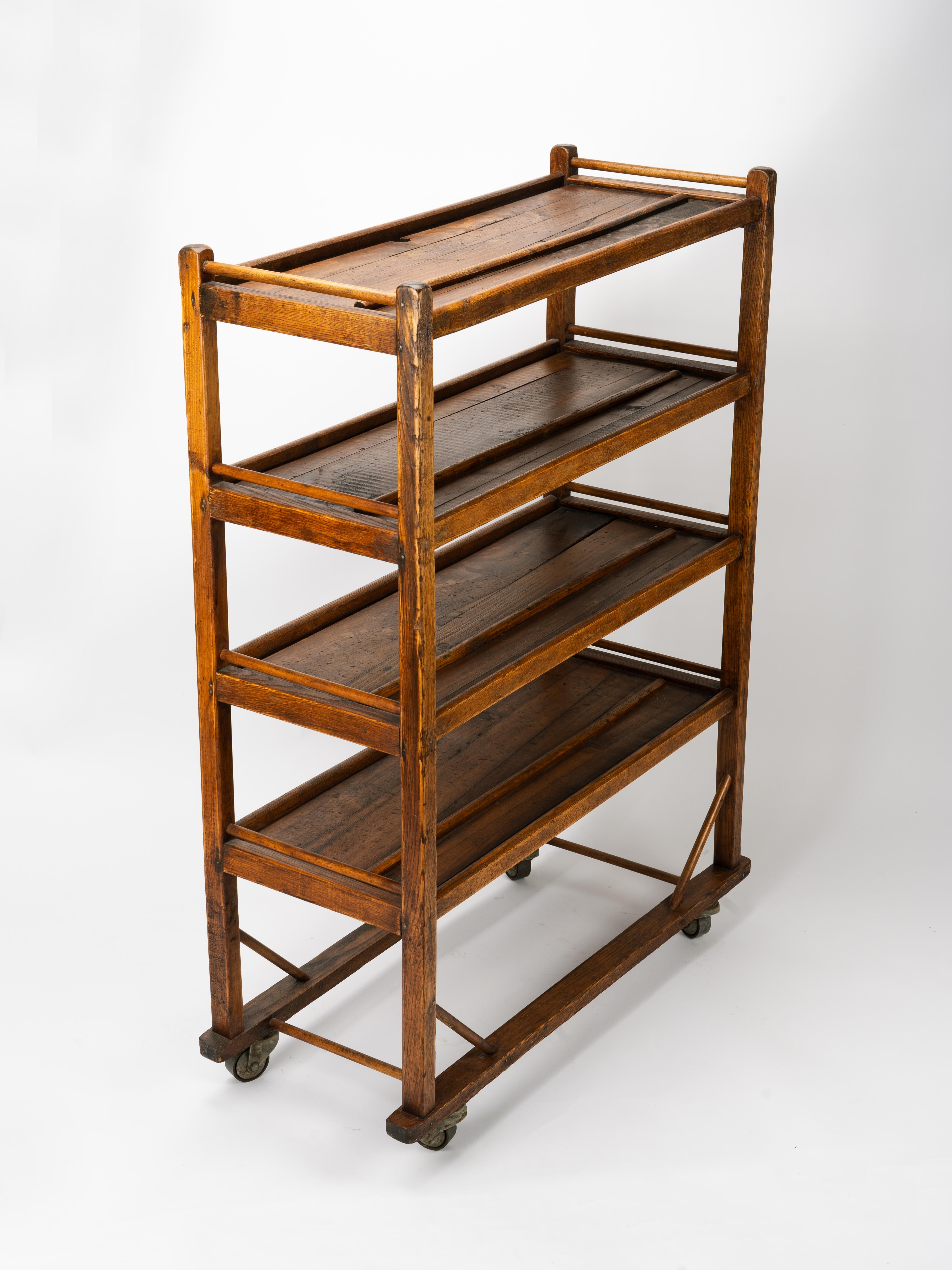 XX secolo Carrello da forno a rotelle della fabbrica industriale di Oak Oak, prima America, Rolle in vendita