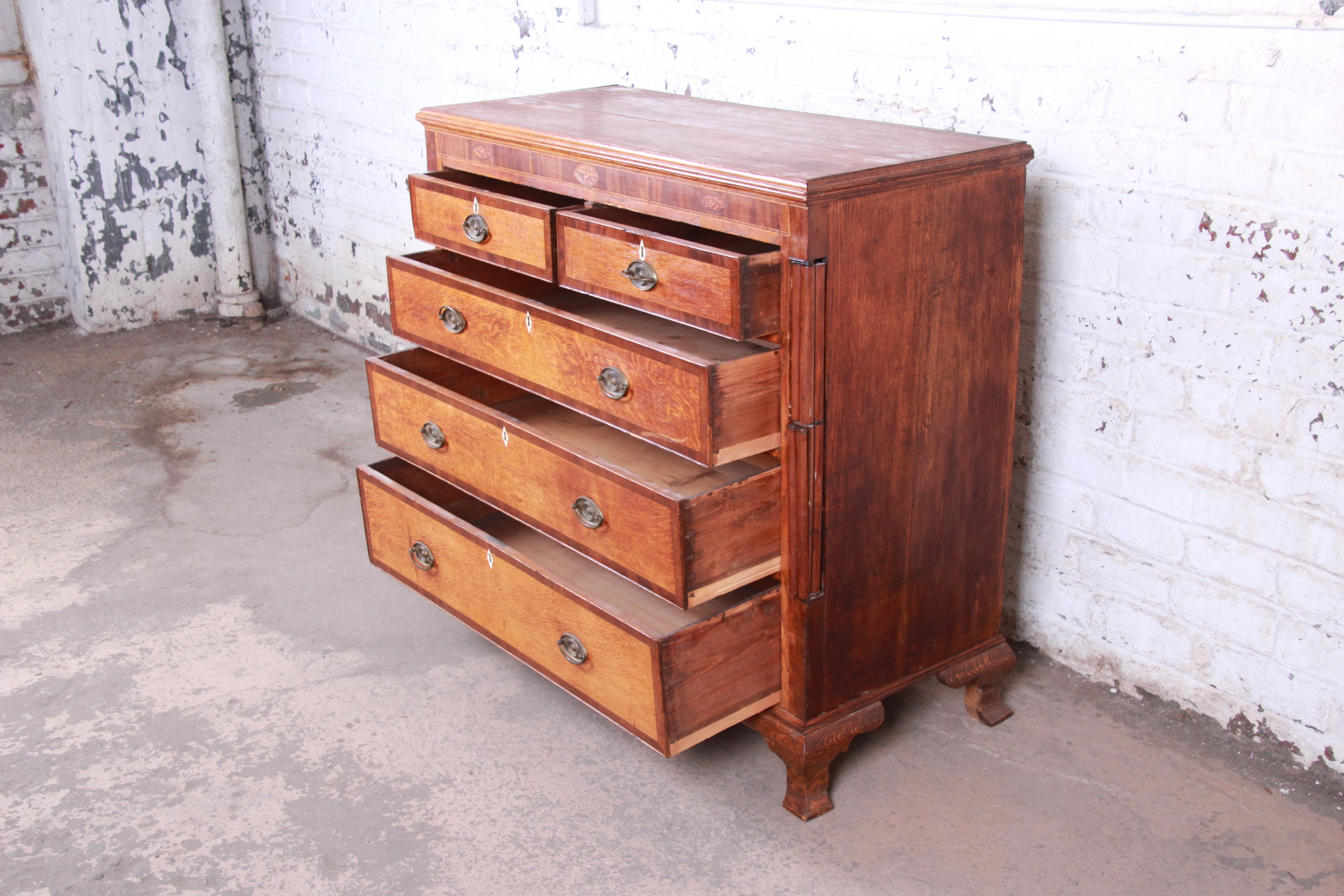 Early American Oak, Inlaid Mahogany, and Bone Inlay Chest of Drawers, circa 1820 In Good Condition In South Bend, IN