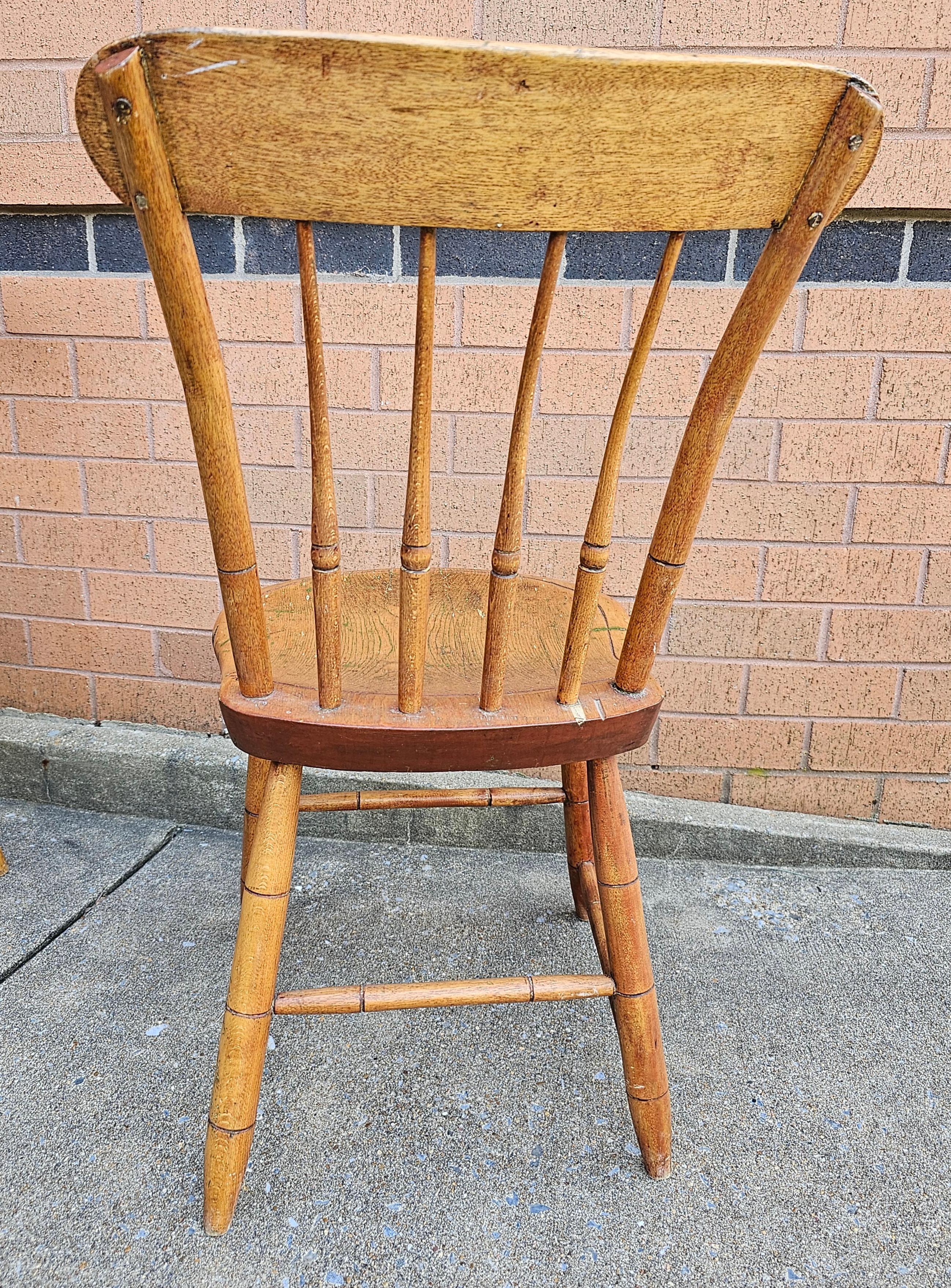 Victorian Early American Patinated Maple Plank  Side Chair, Circa Early 20th Century For Sale