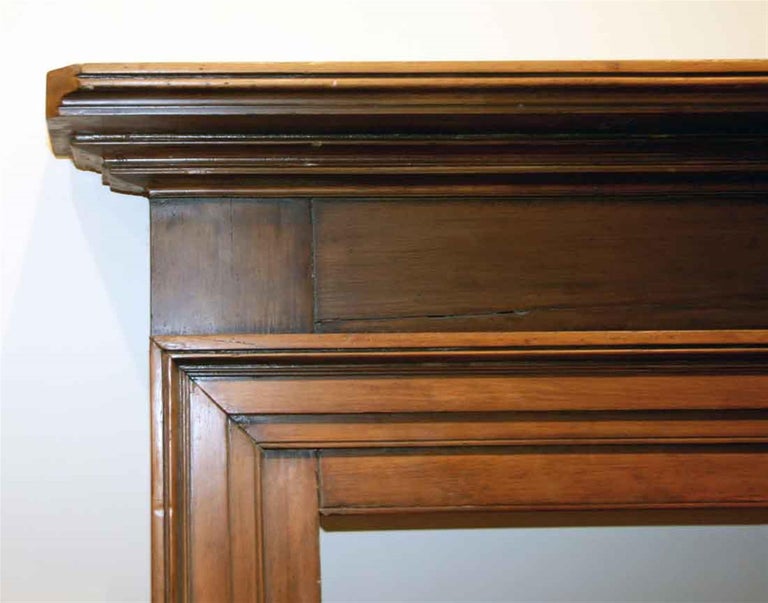 Early American Pine Wood Simple Mantel For Sale at 1stDibs