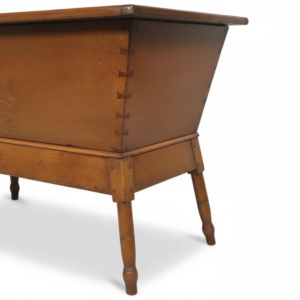 19th Century Early American Primitive Southern Pine Dough Box / Trough Console Table, C. 1820 For Sale