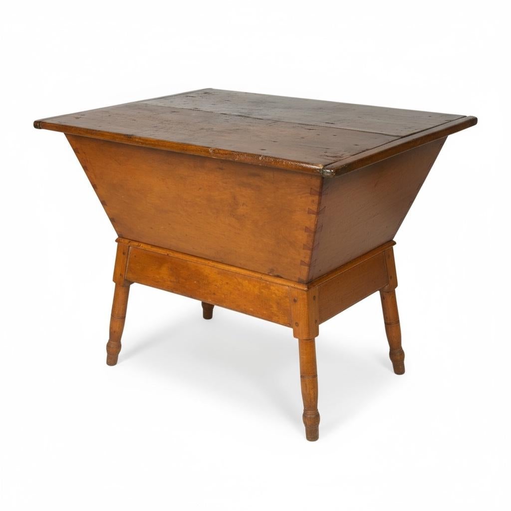 Early American Primitive Southern Pine Dough Box / Trough Console Table, C. 1820 For Sale 3