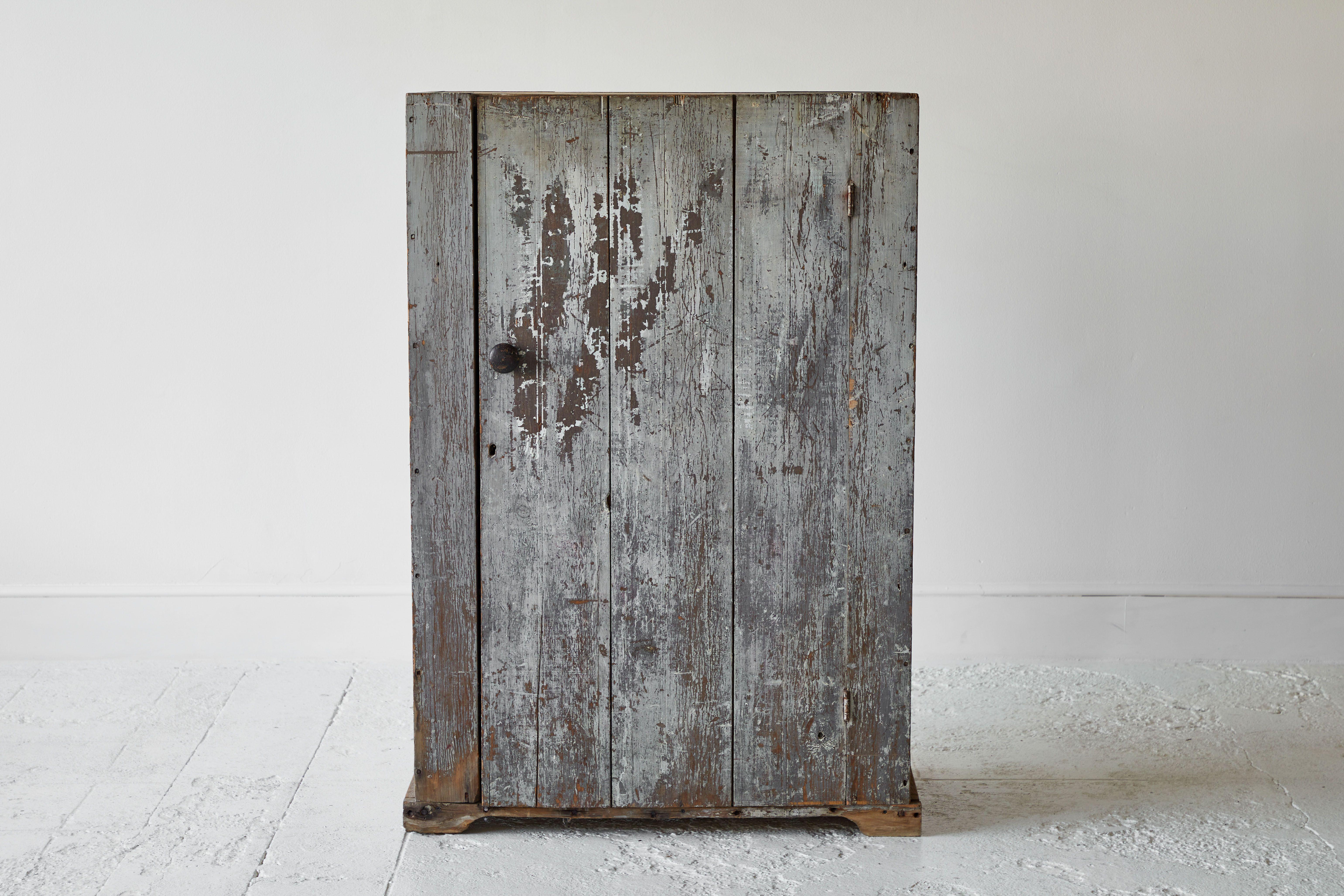 Early American Rustic Single Door Cabinet 2