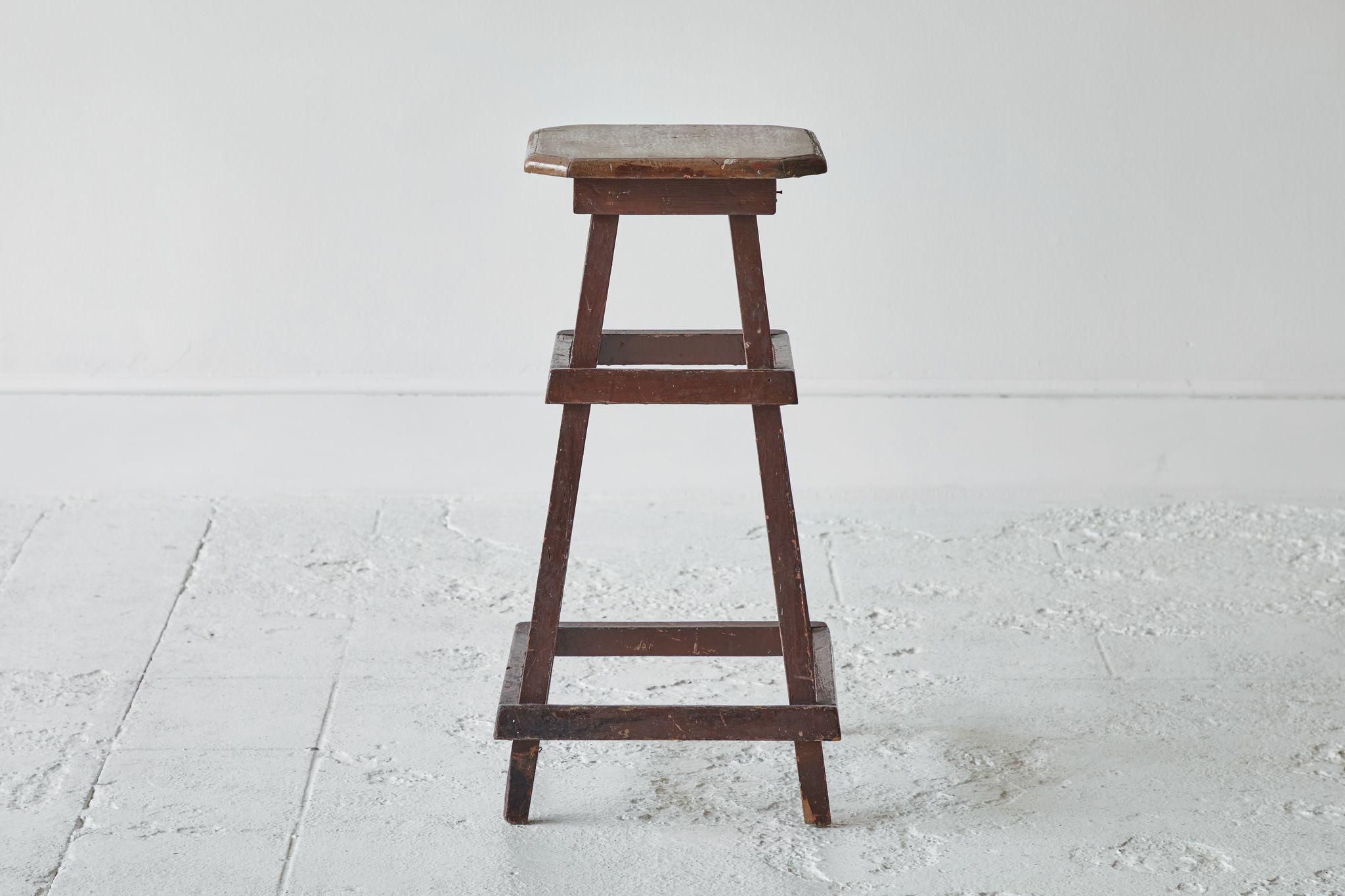 Early American Rustic Squared Stool 2