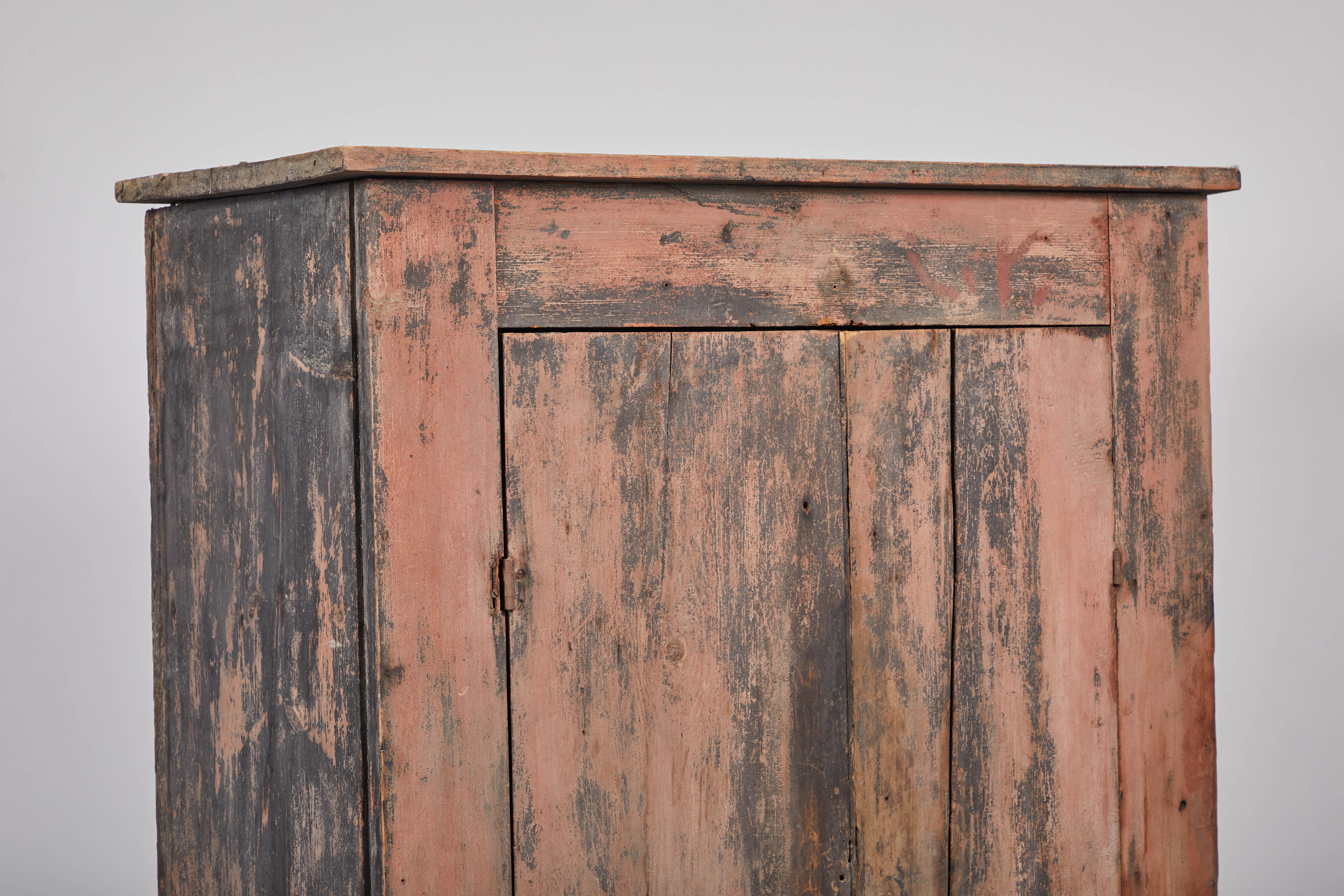 Early American Rustic Two-Door Cabinet 2