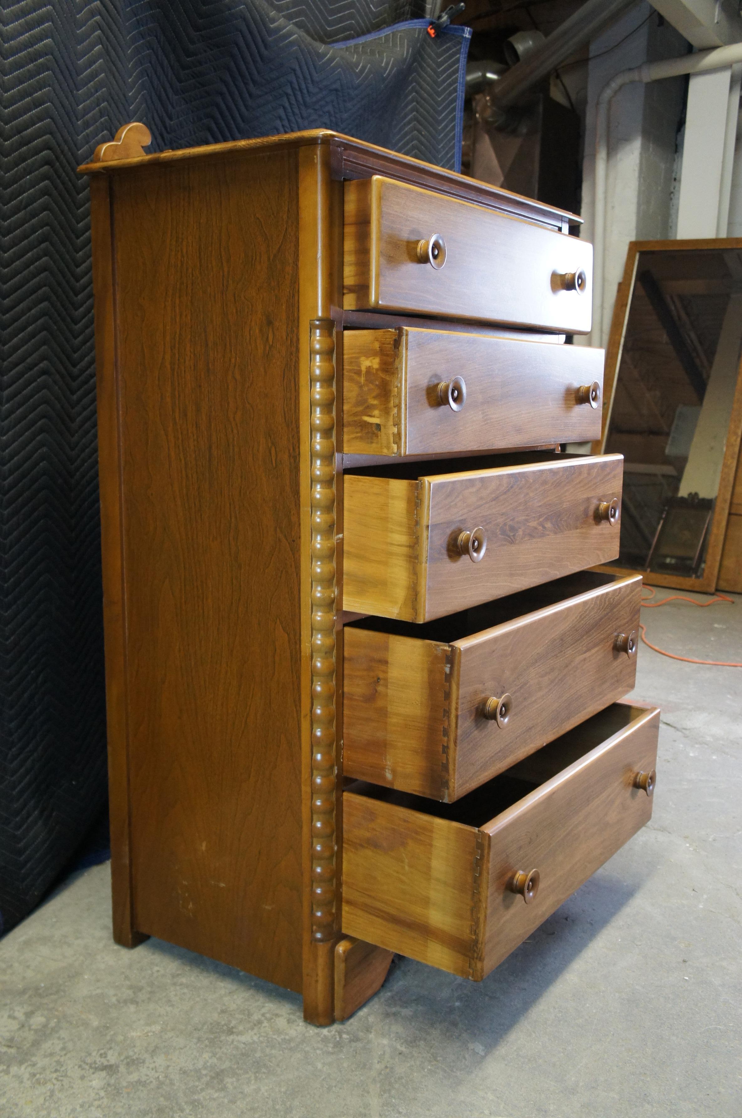 Mid-20th Century Early American Style American Country Oak 5 Drawer Chest Tallboy Dresser