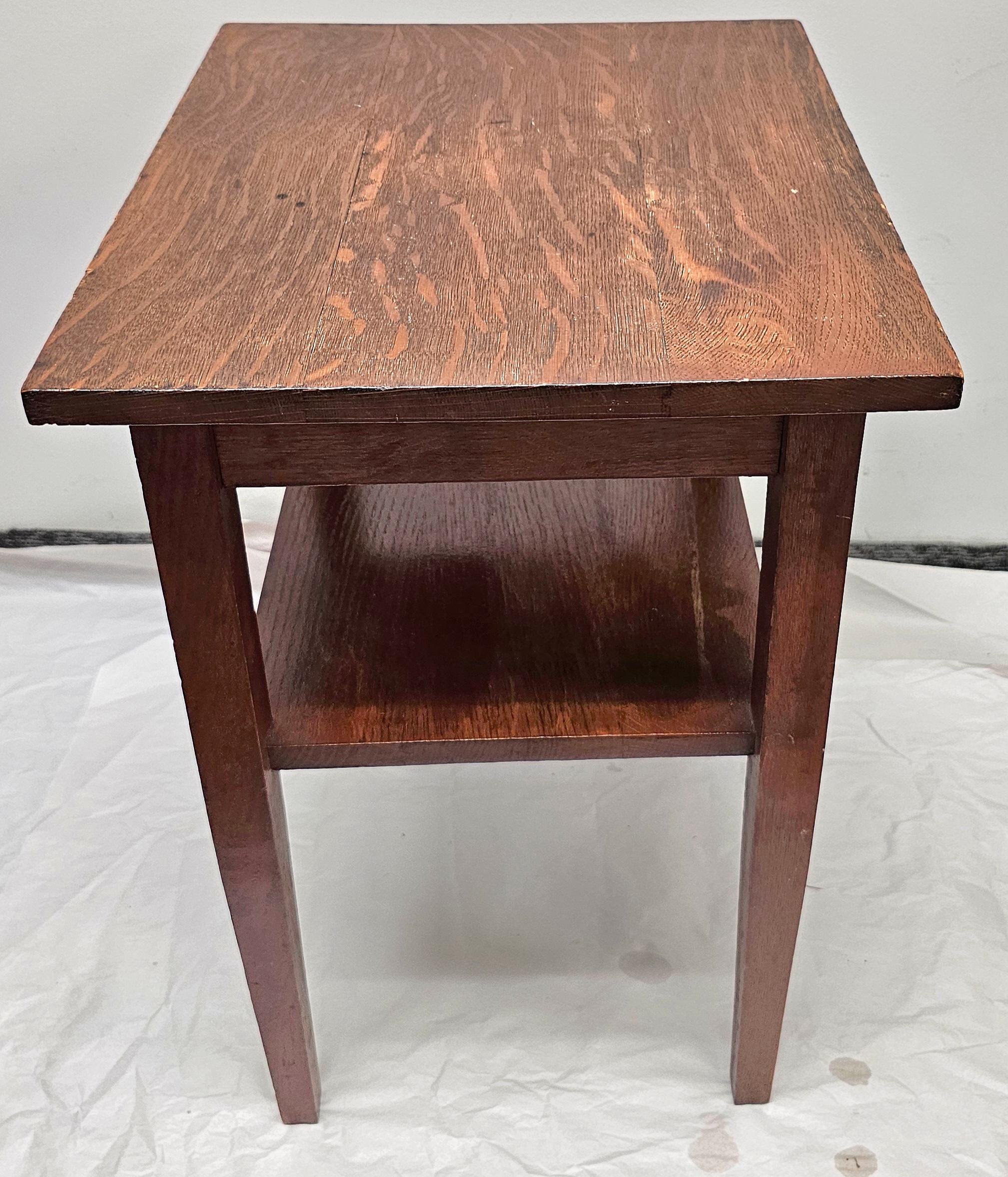 American Colonial Early American Style Oak Tiered Side Table Candle Stand For Sale