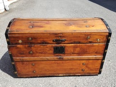 Early American Style Refinished Pine and Metal Blanket Chest / Trunk, Circa 1920